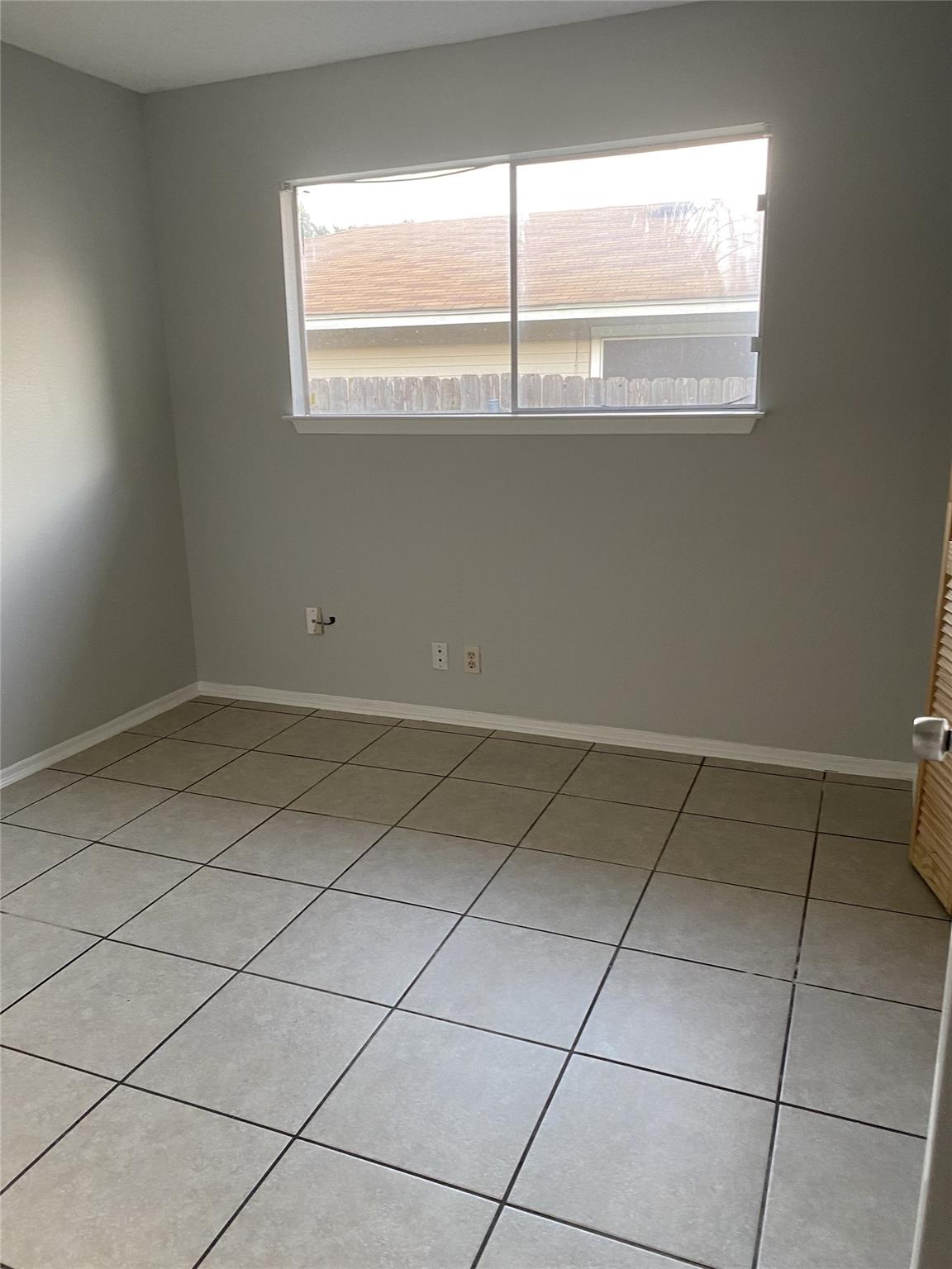 2602 Aftonshire Way #a Property Photo 14