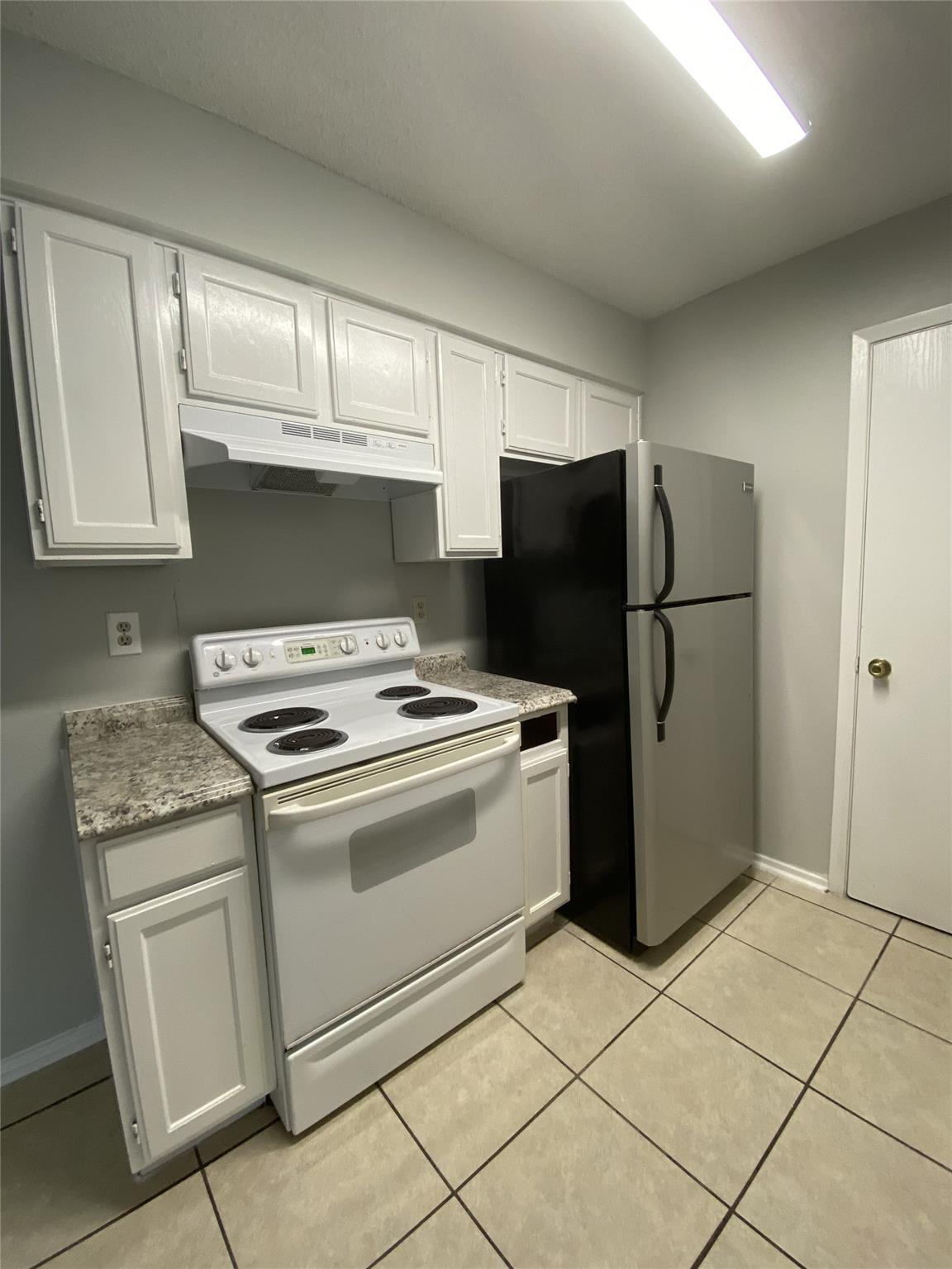 2602 Aftonshire Way #a Property Photo 18