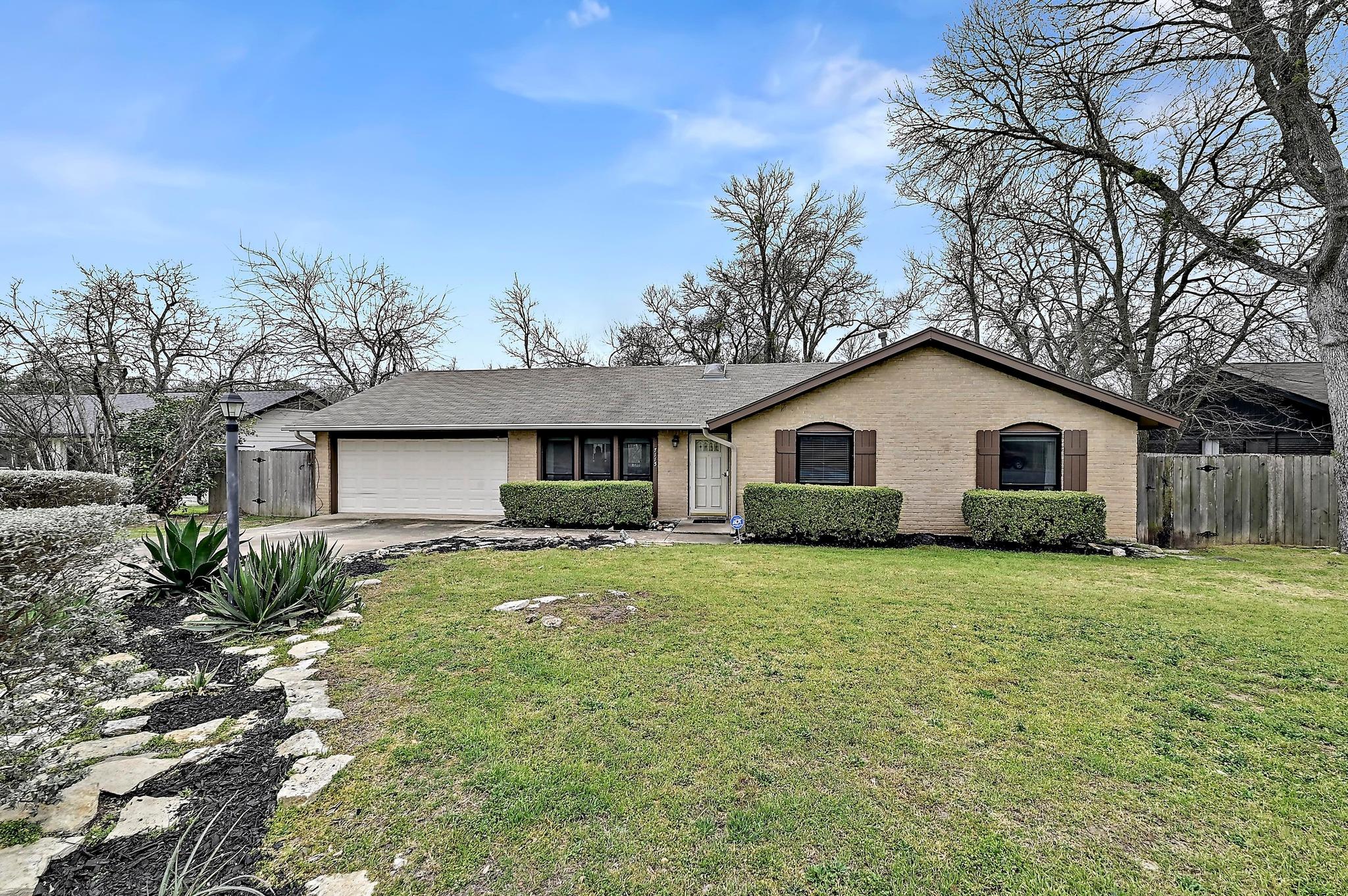 7115 Scenic Brook Dr Property Photo