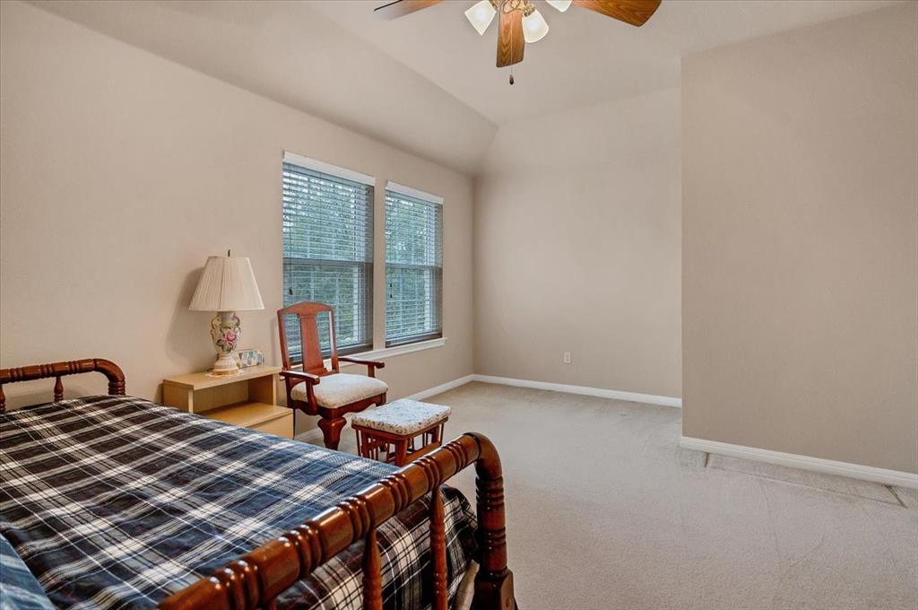 15215 Thatcher Dr Property Photo 21