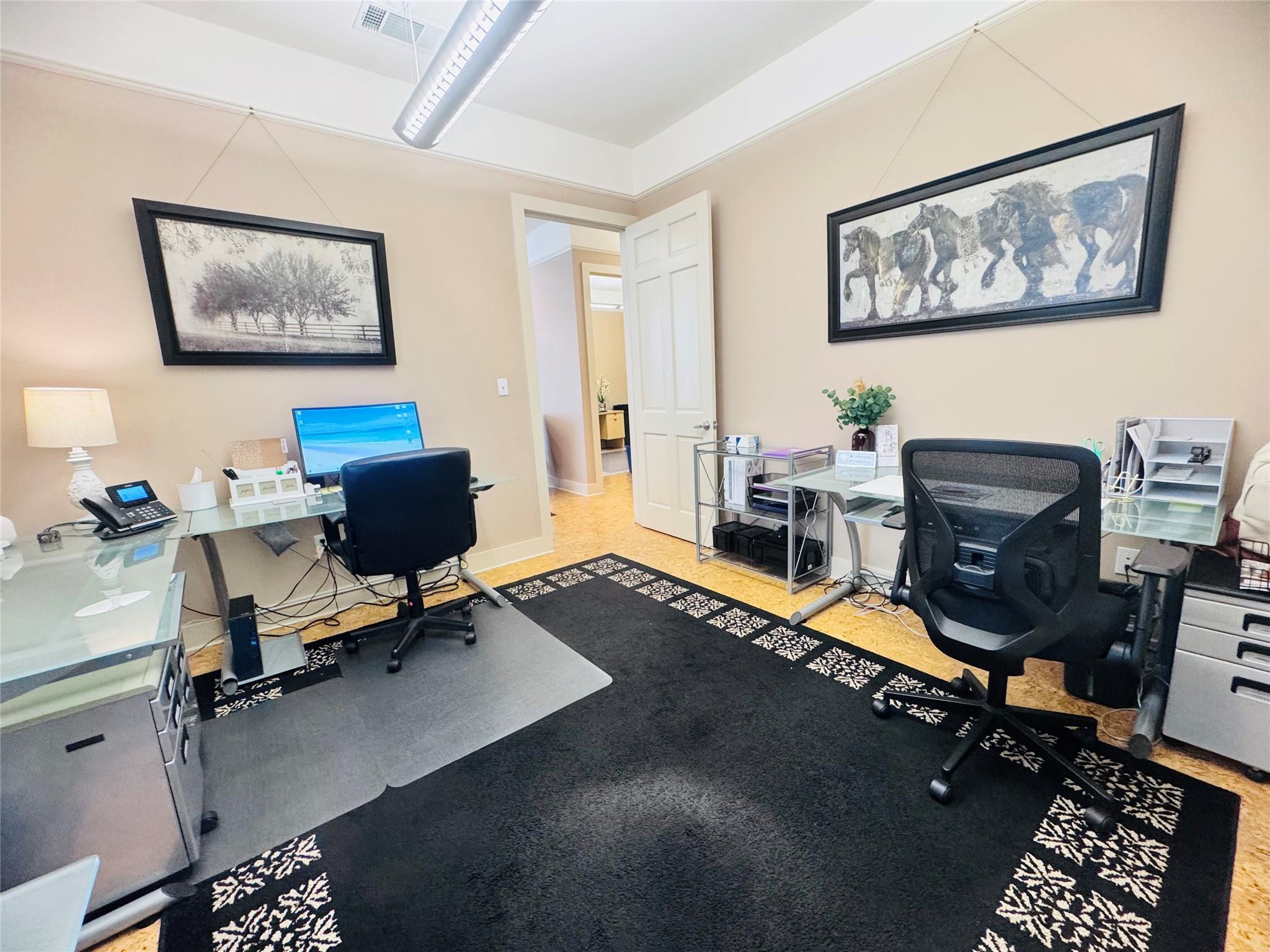 800 Crystal Falls Pkwy #1 Property Photo 8