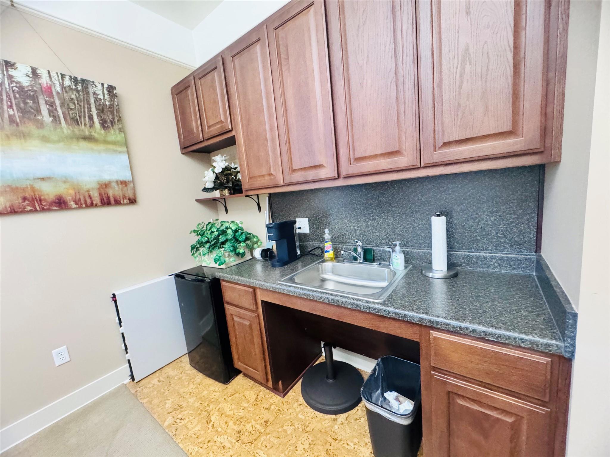 800 Crystal Falls Pkwy #1 Property Photo 14