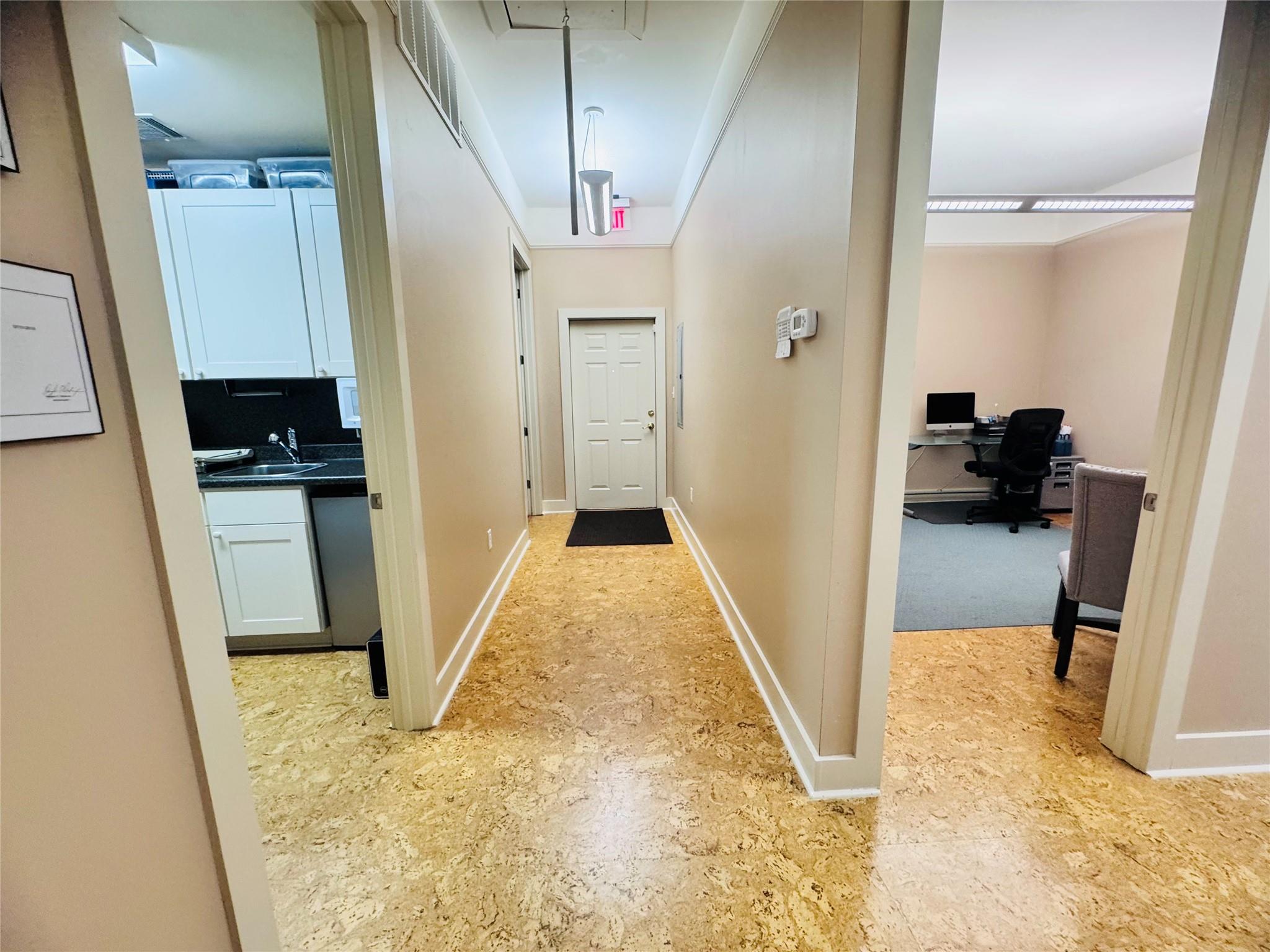 800 Crystal Falls Pkwy #1 Property Photo 15