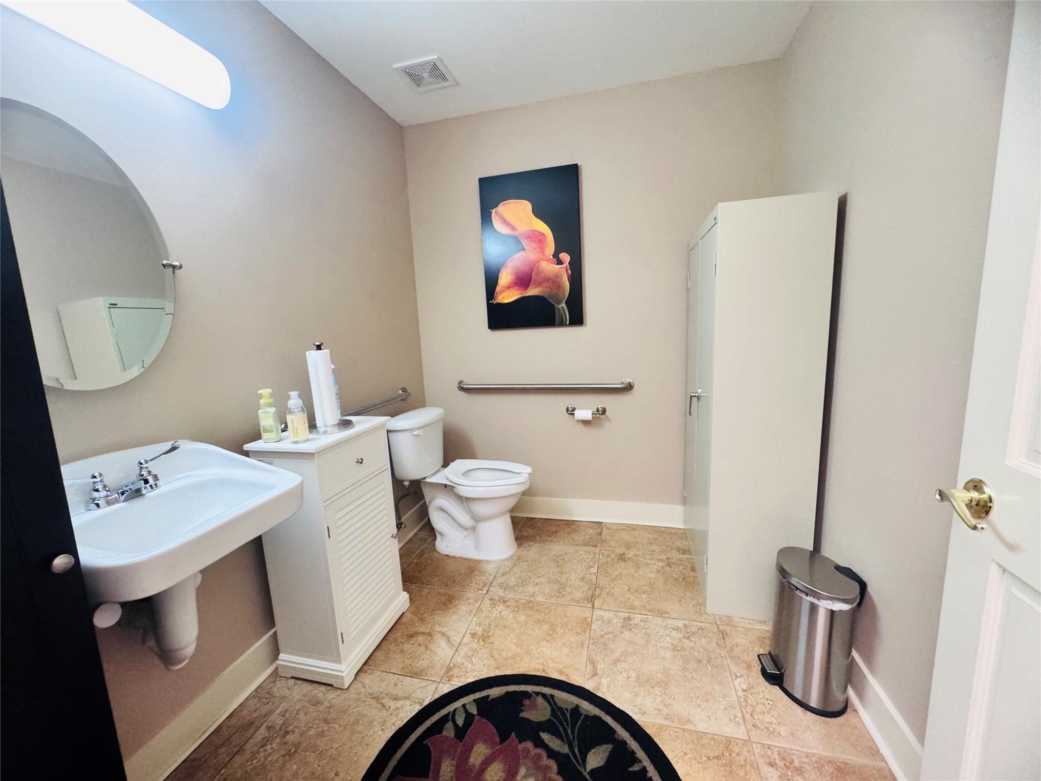 800 Crystal Falls Pkwy #1 Property Photo 17