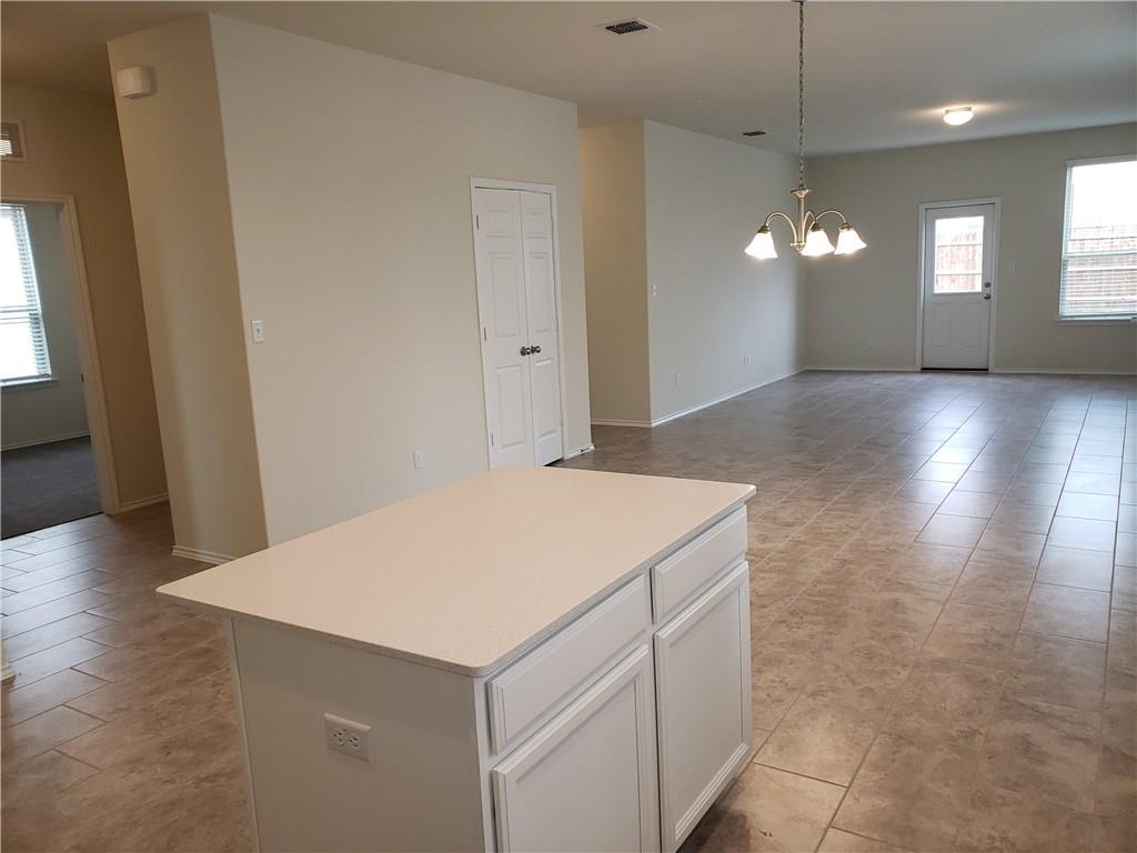 1105 Cliffbrake Way Property Photo 9