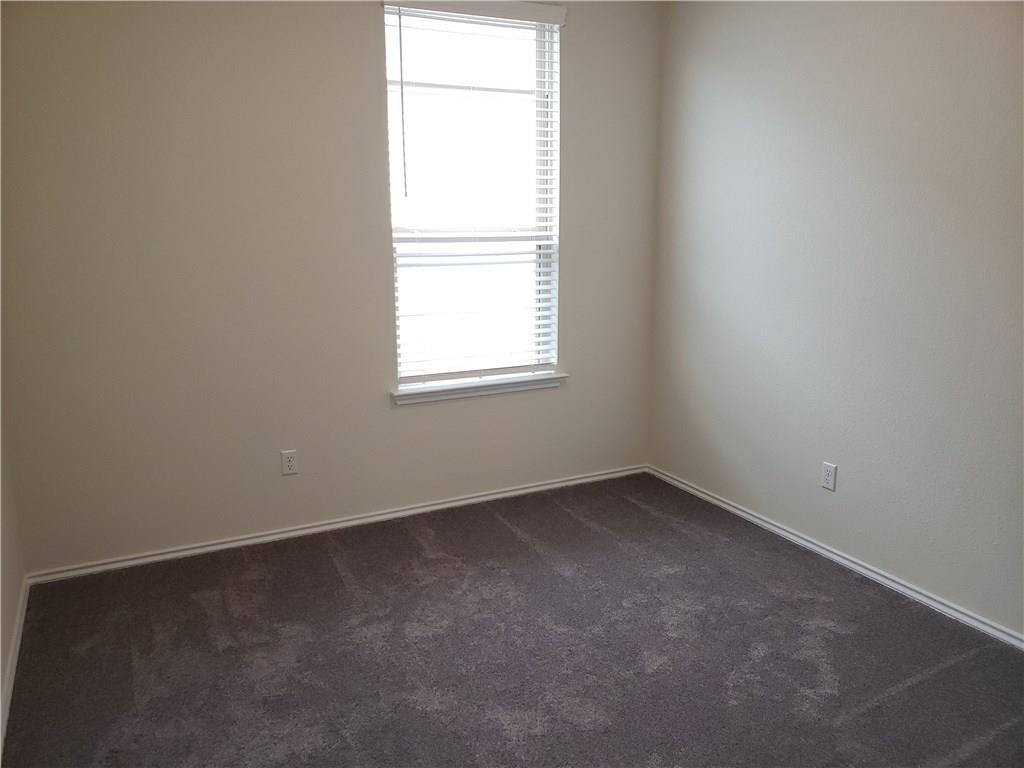 1105 Cliffbrake Way Property Photo 13