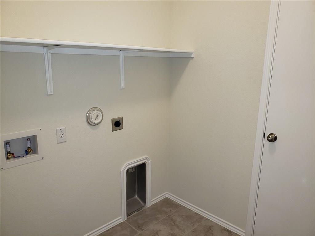 1105 Cliffbrake Way Property Photo 15