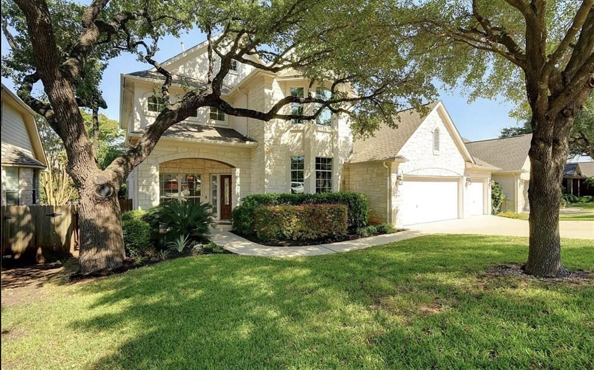 15904 Double Eagle Dr Property Photo 3