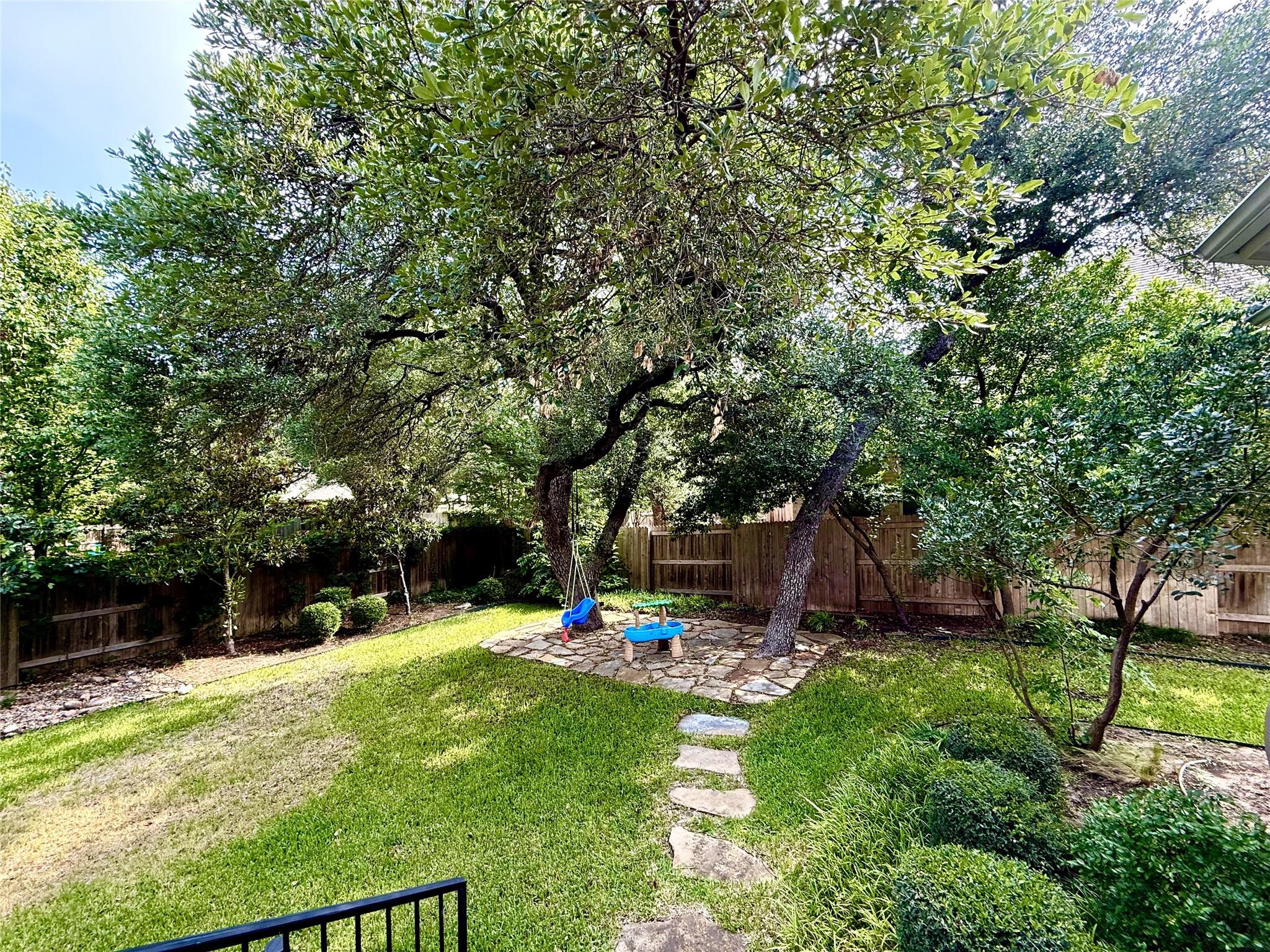 15904 Double Eagle Dr Property Photo 20