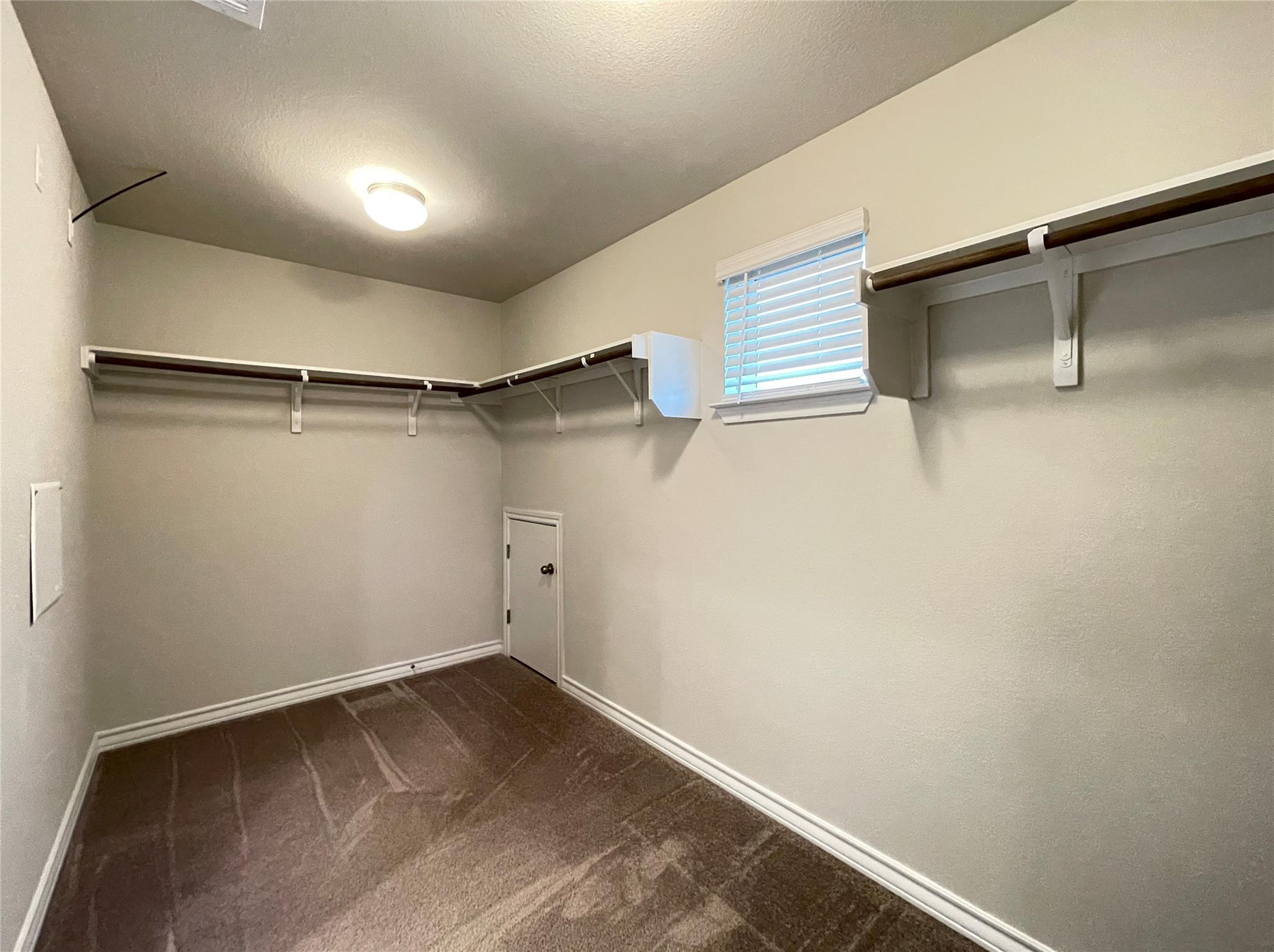 1603 Denesa Dr Property Photo 17