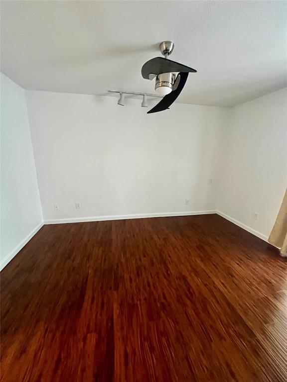 1705 Crossing Pl #132c Property Photo 11