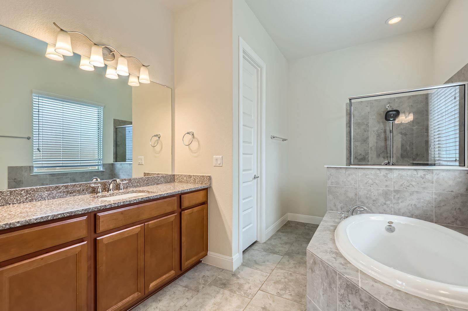 10107 Ida Grove Ln Property Photo 14