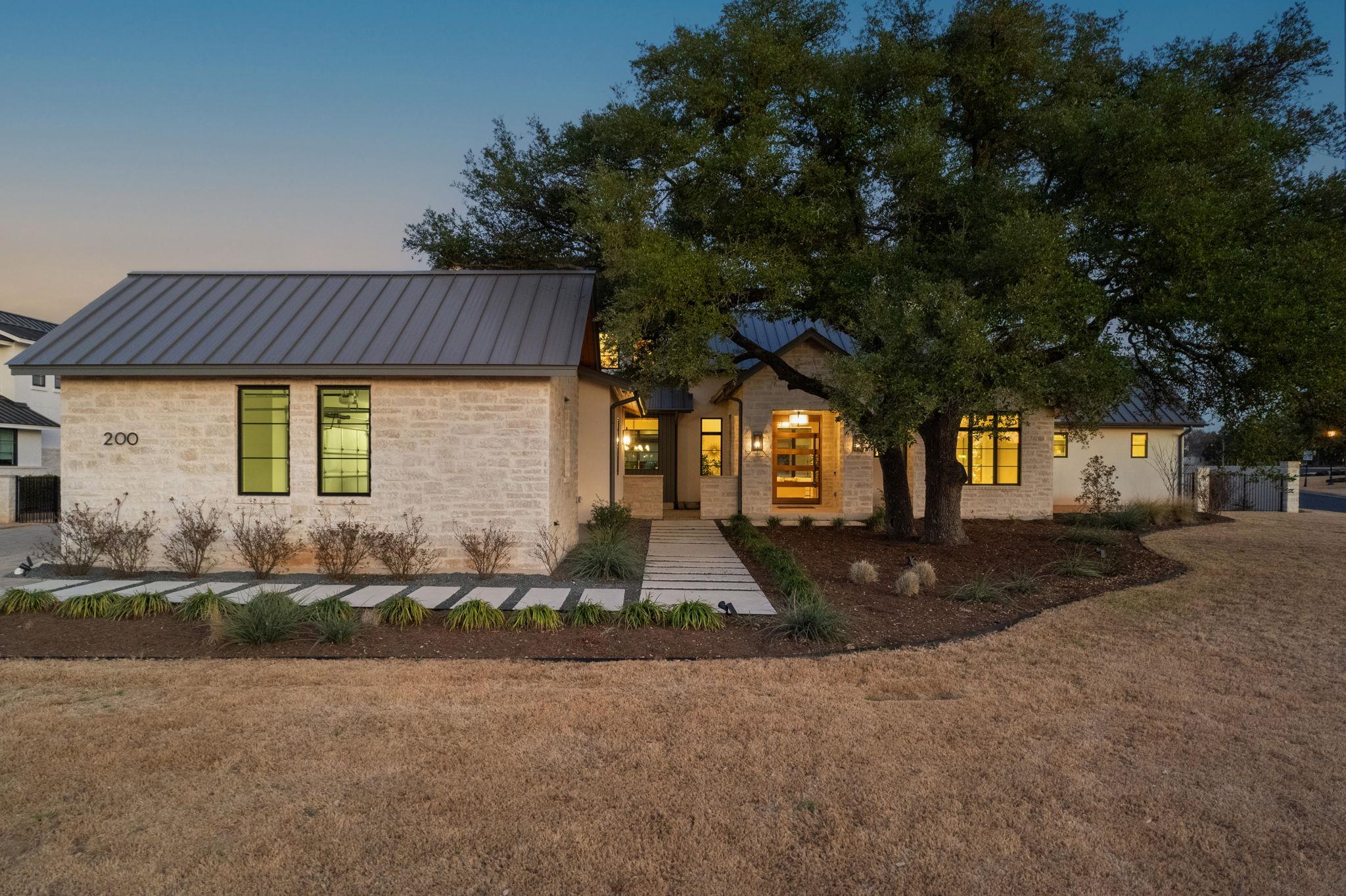 200 Birdstone Ln Property Photo