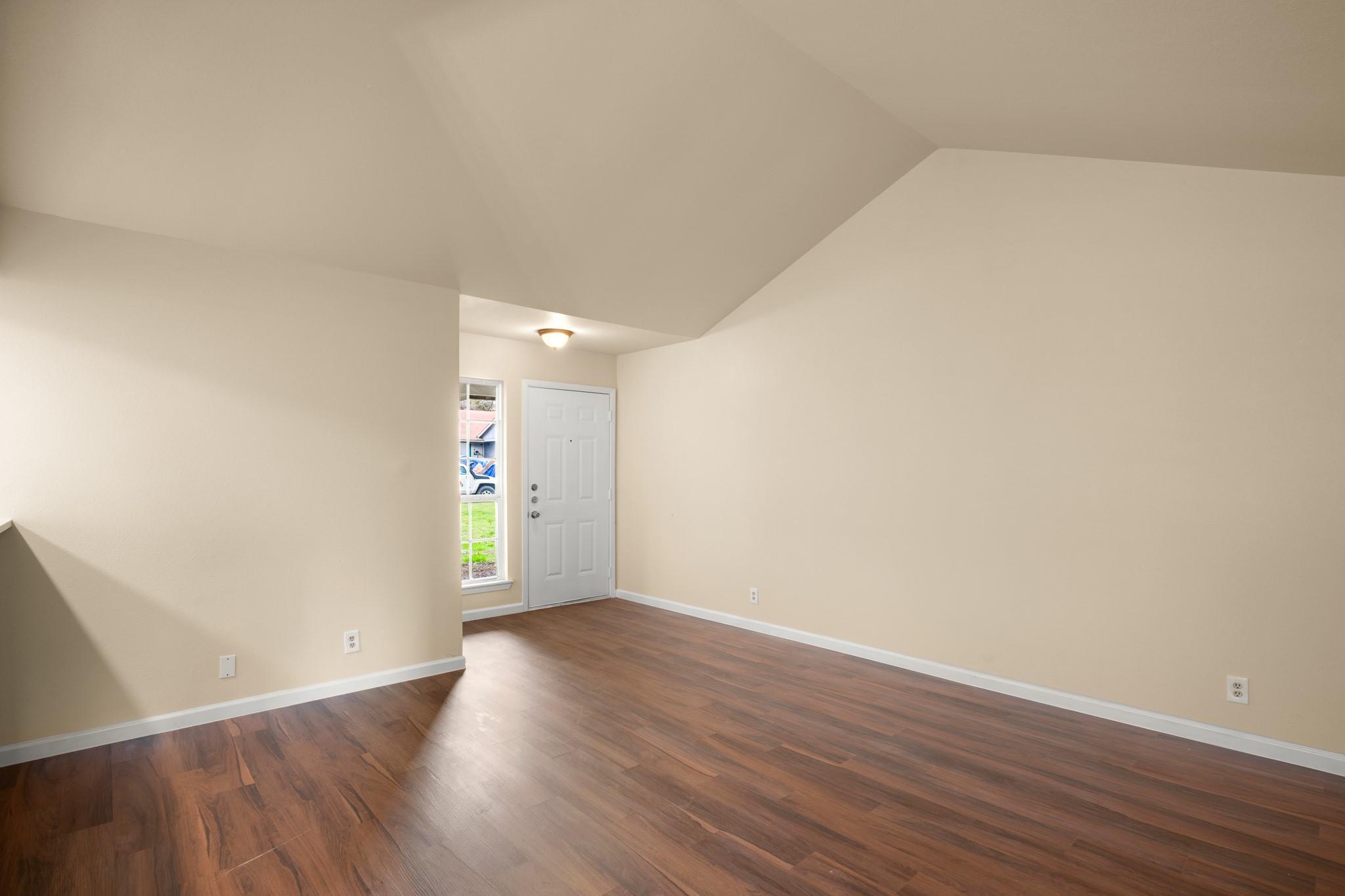 10711 Lanshire Dr #a Property Photo 3