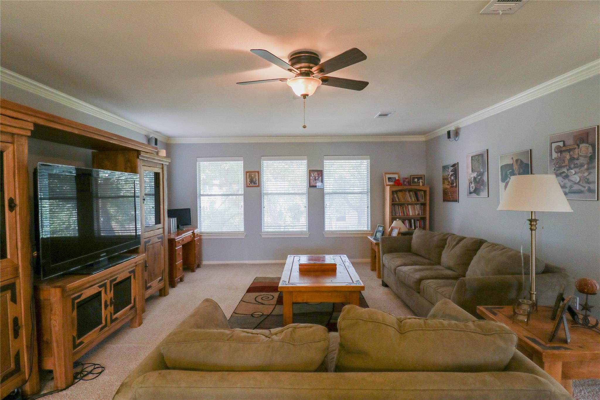 2005 Forest Hill Cv Property Photo 16