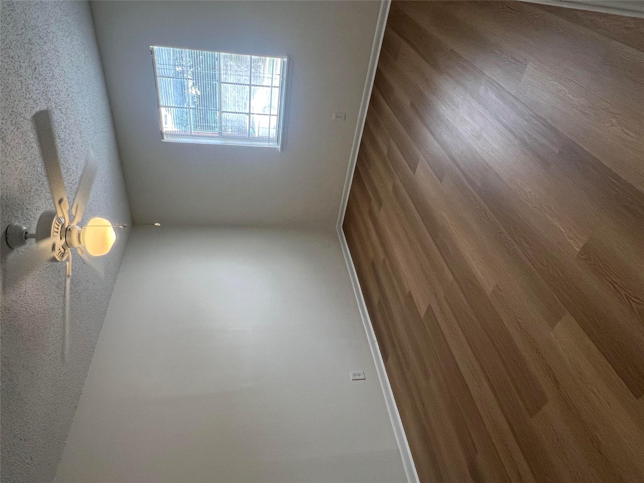 1410 W North Loop Blvd #102 Property Photo 23