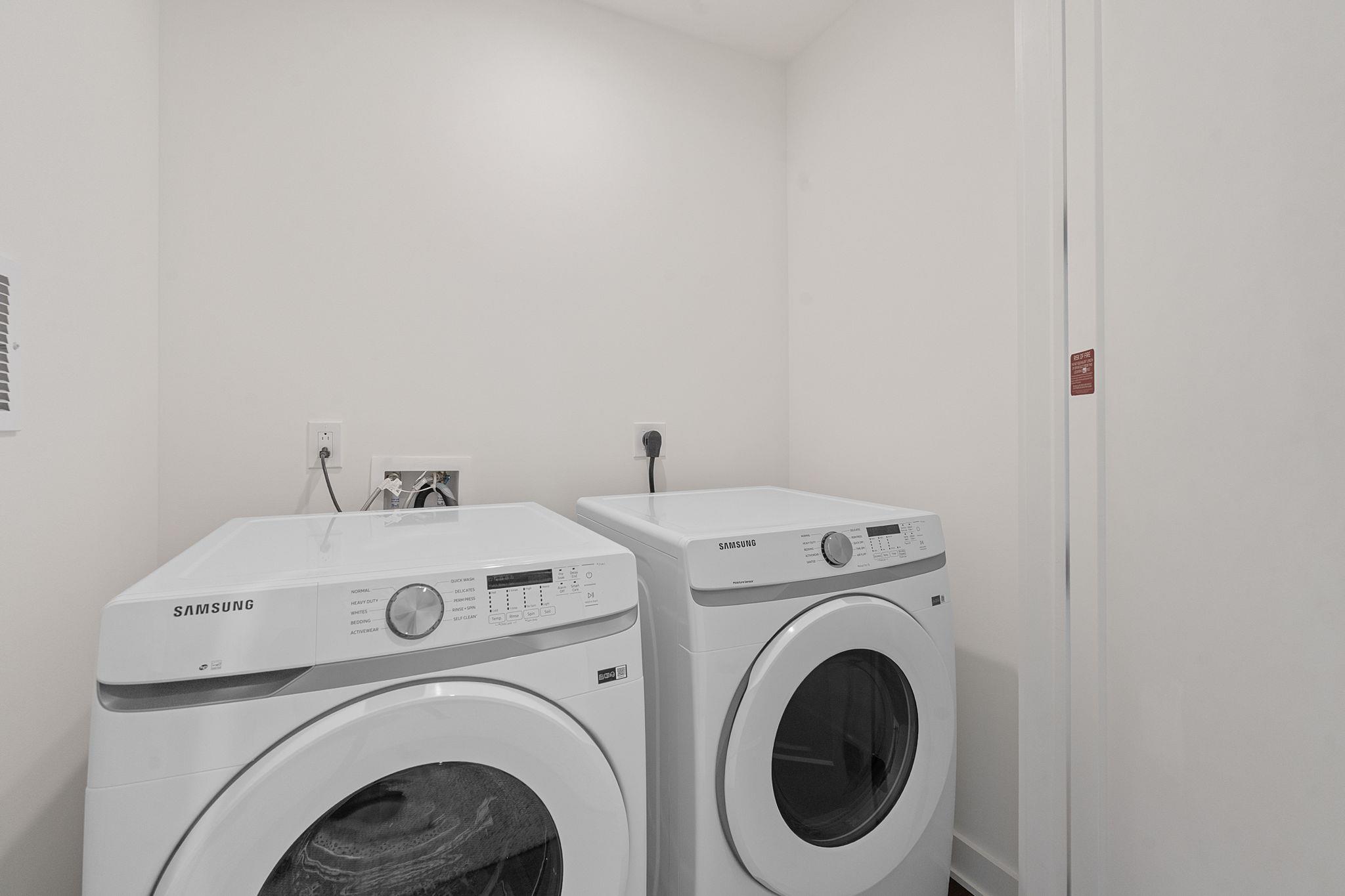 84 East Ave #3106 Property Photo 13
