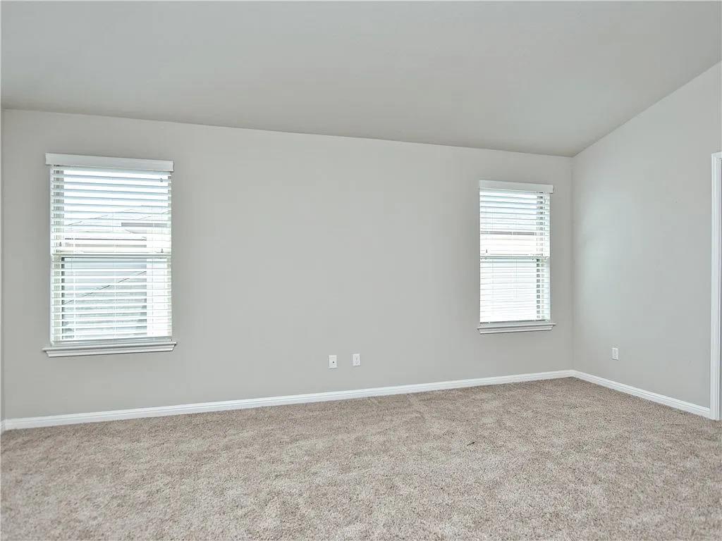 8117 Rosano St Property Photo 18