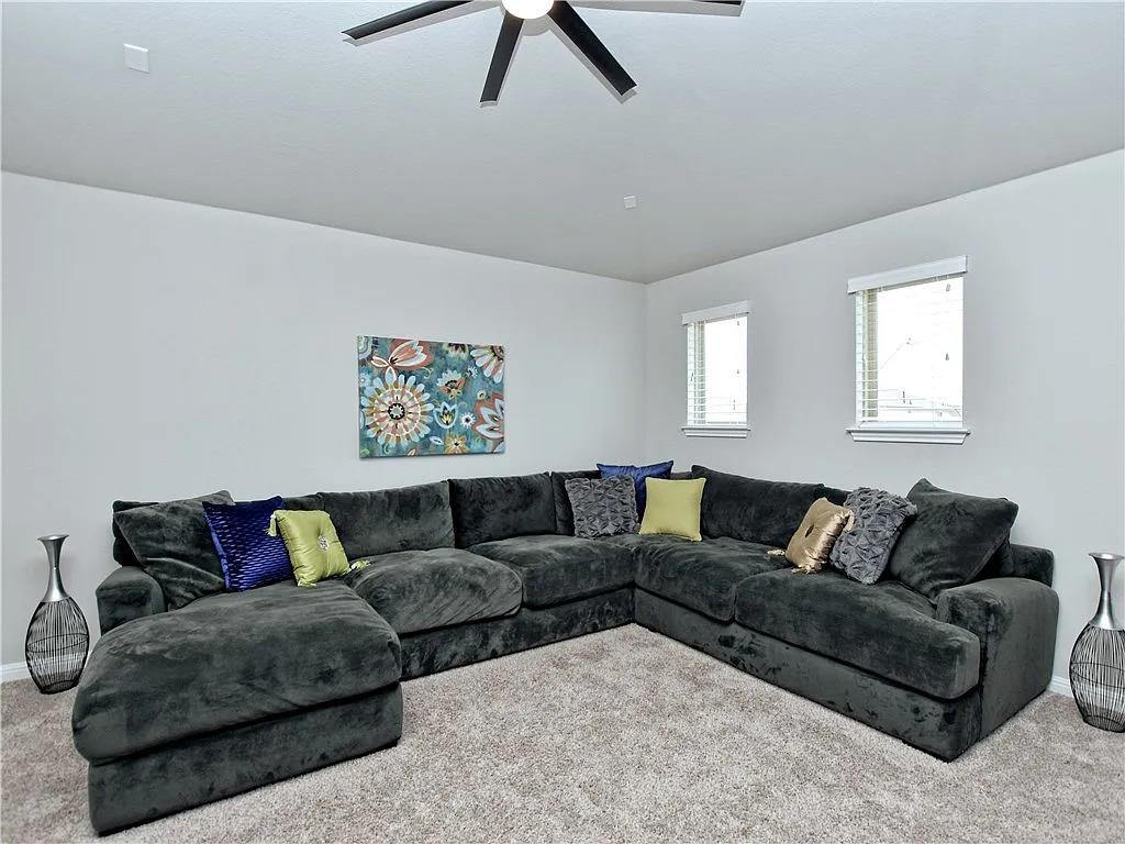 8117 Rosano St Property Photo 20
