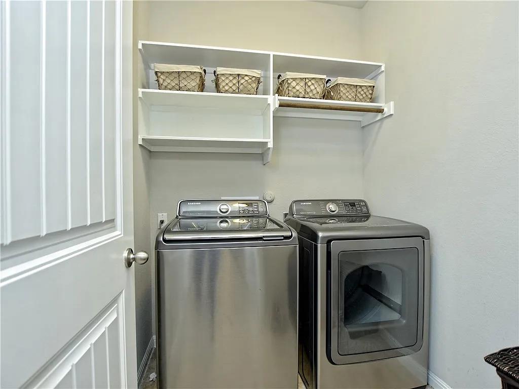 8117 Rosano St Property Photo 24