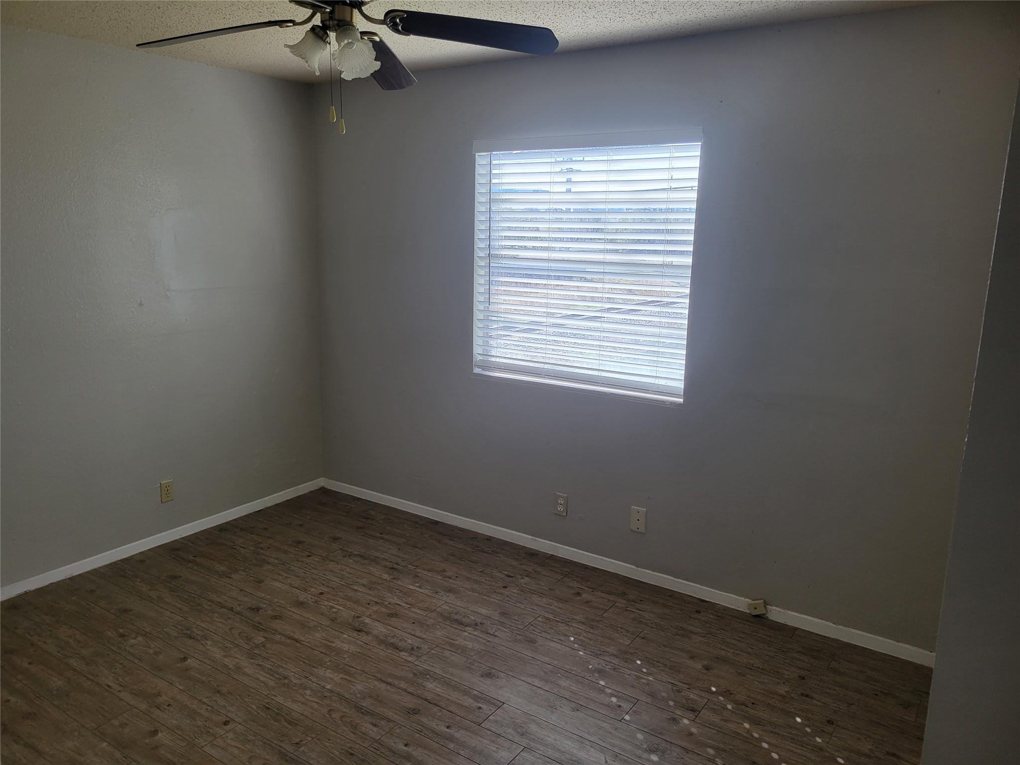 4300 Acropolis Ct Property Photo 8