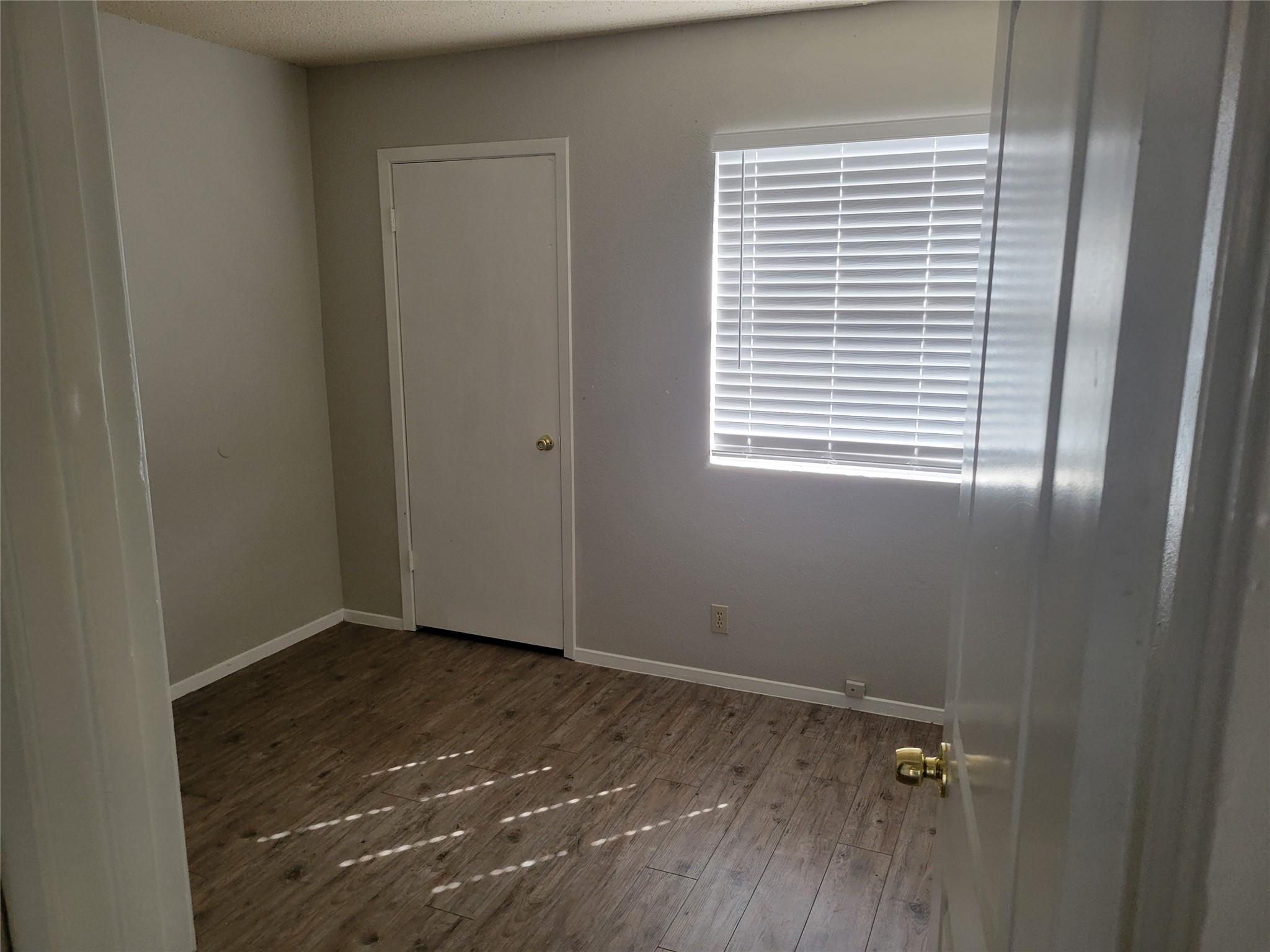 4300 Acropolis Ct Property Photo 9