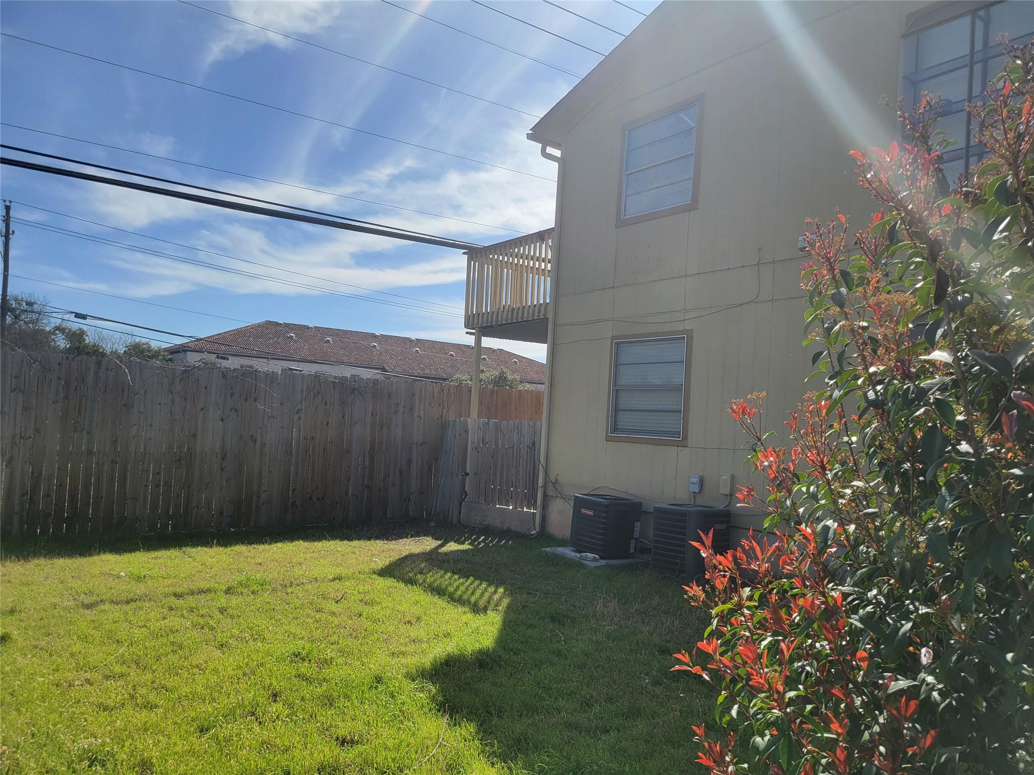 4300 Acropolis Ct Property Photo 11