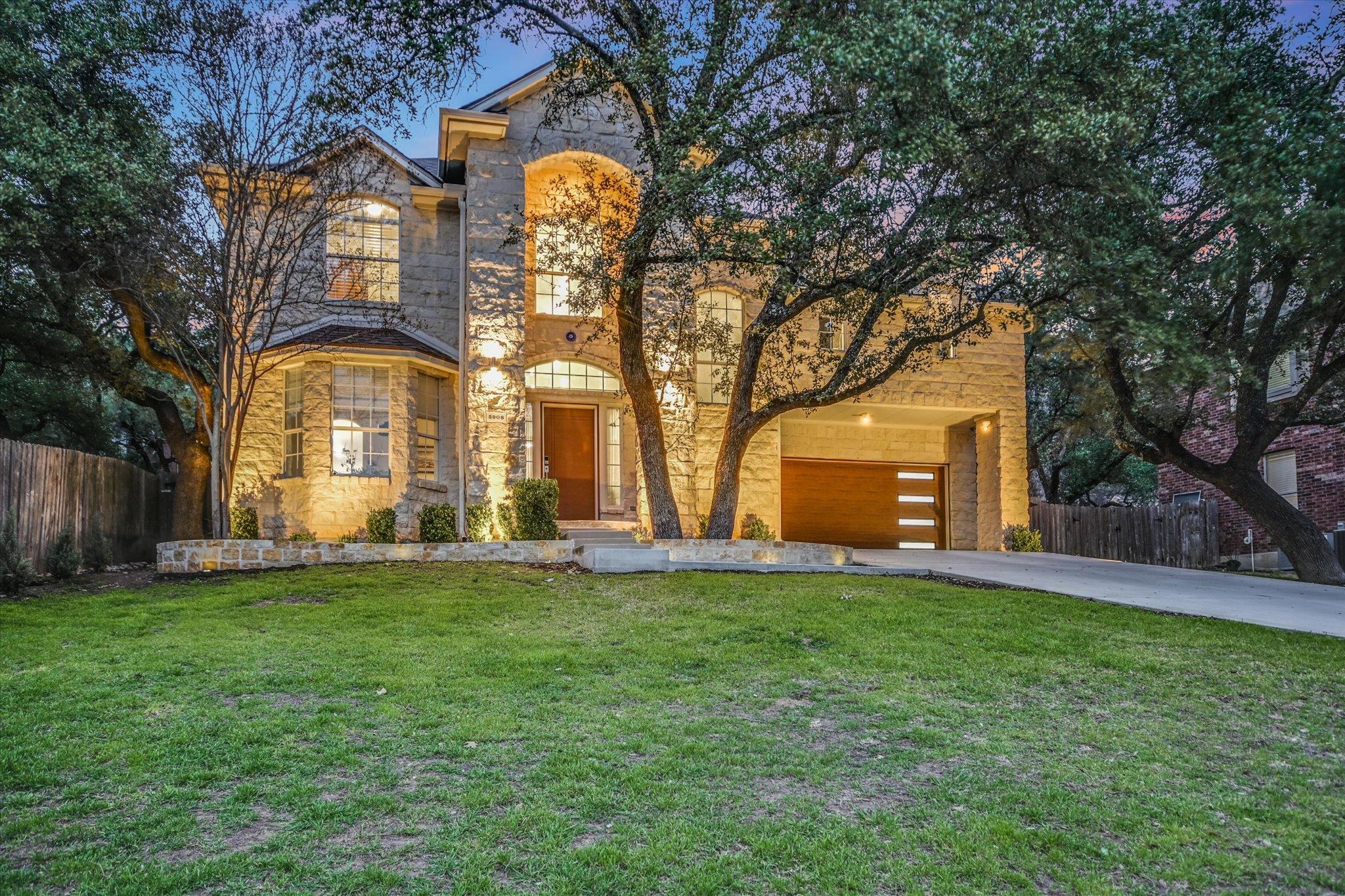 5908 Taylor Draper Cv Property Photo