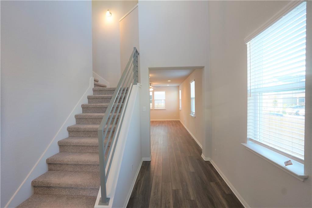 12110 Tolson Dr Property Photo 5