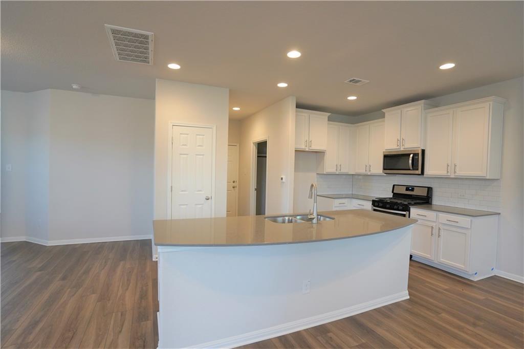 12110 Tolson Dr Property Photo 7