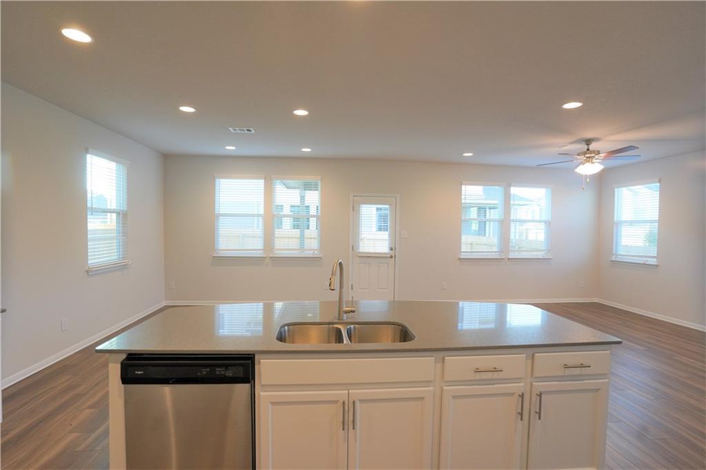 12110 Tolson Dr Property Photo 8