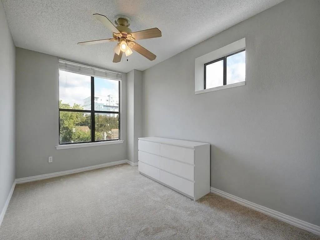 2409 Leon St #207 Property Photo 7