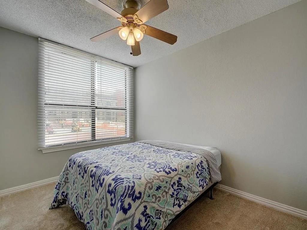 2409 Leon St #207 Property Photo 11