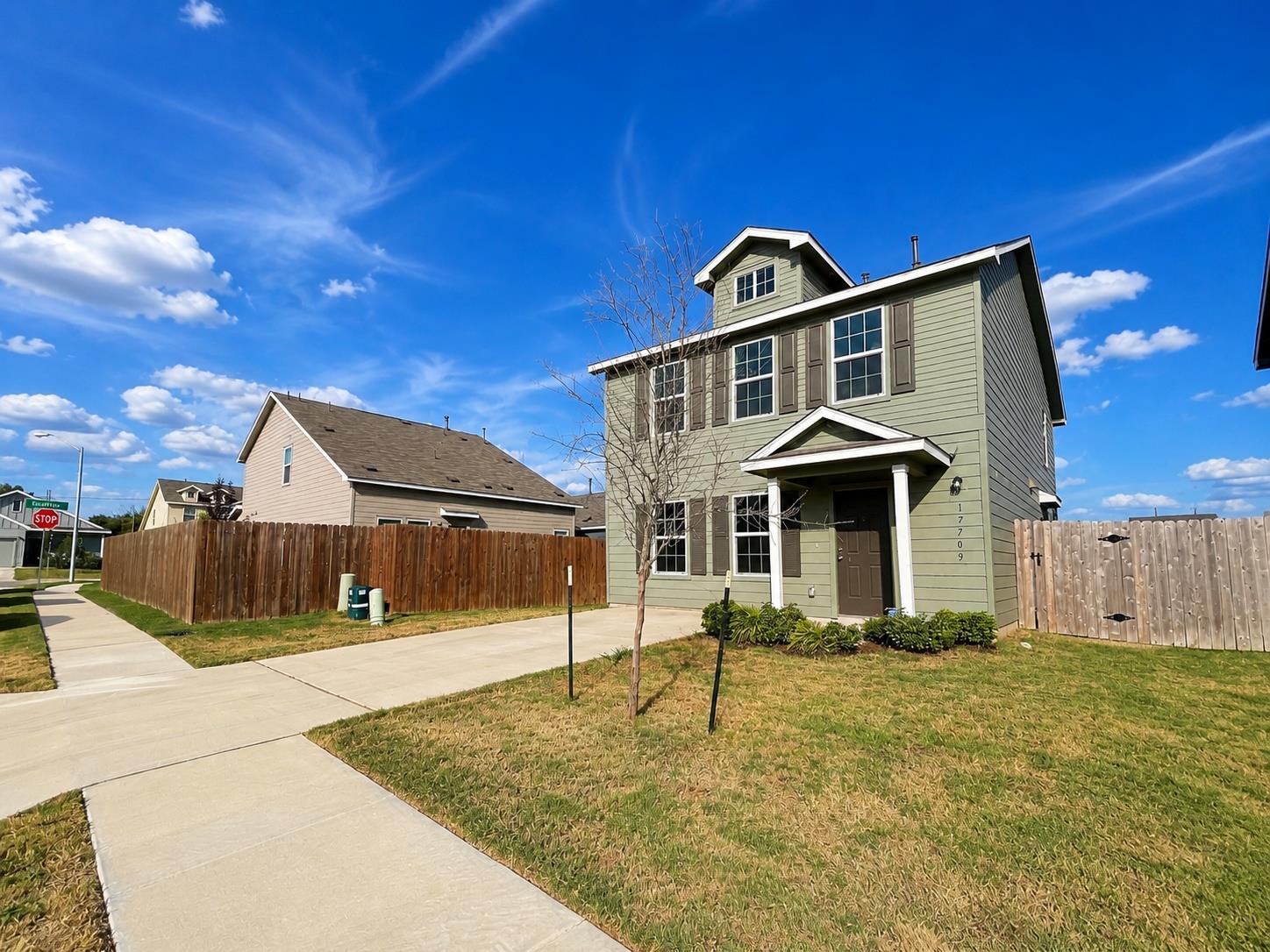 17709 Sulphur Spring Way Property Photo 2