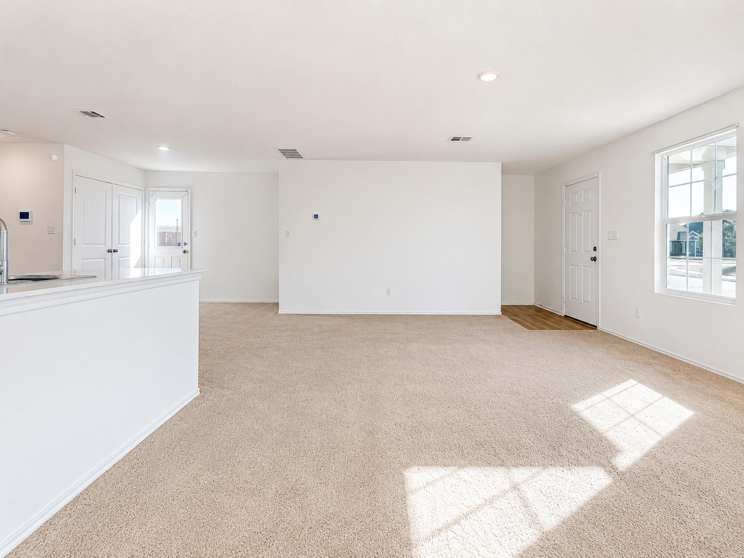 17709 Sulphur Spring Way Property Photo 14