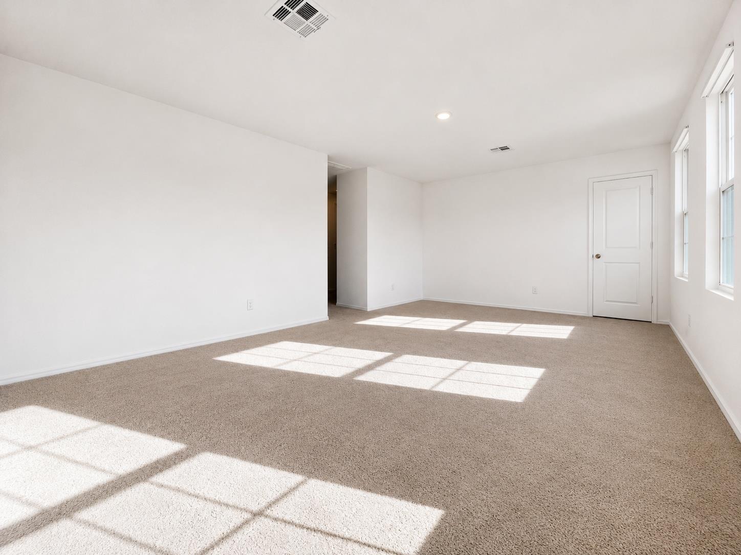 17709 Sulphur Spring Way Property Photo 15