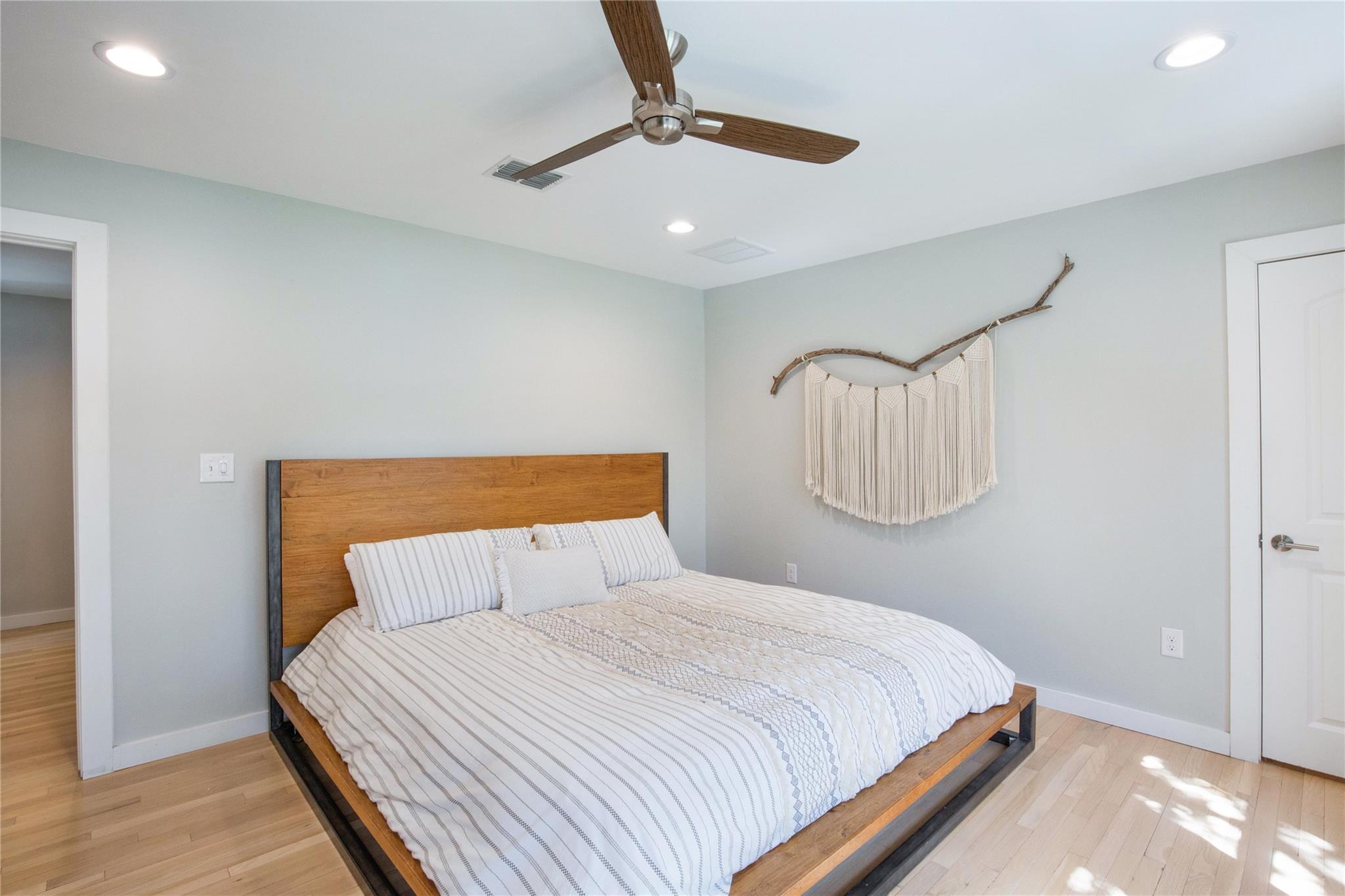 1501 Brackenridge St Property Photo 17