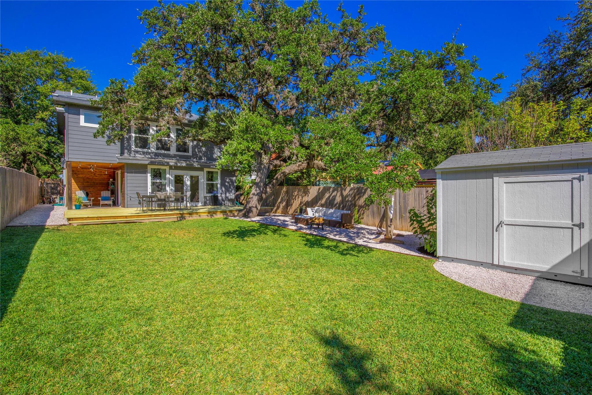 1501 Brackenridge St Property Photo 38