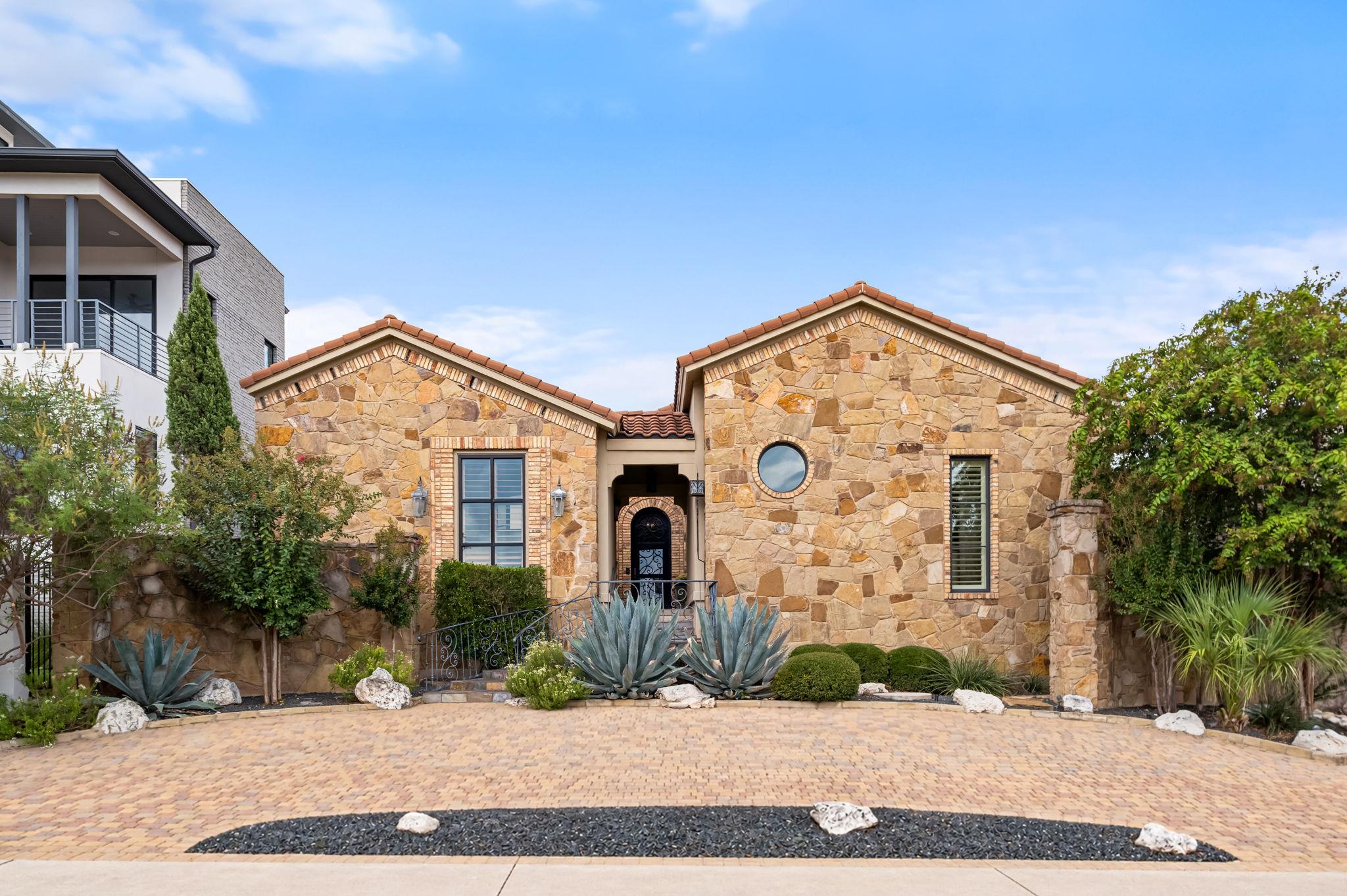 12912 Luna Montana Way S Property Photo 1