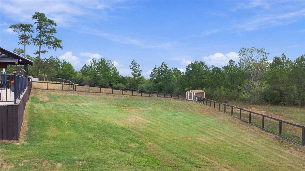 107 E Tanglebriar Ct Property Photo 38