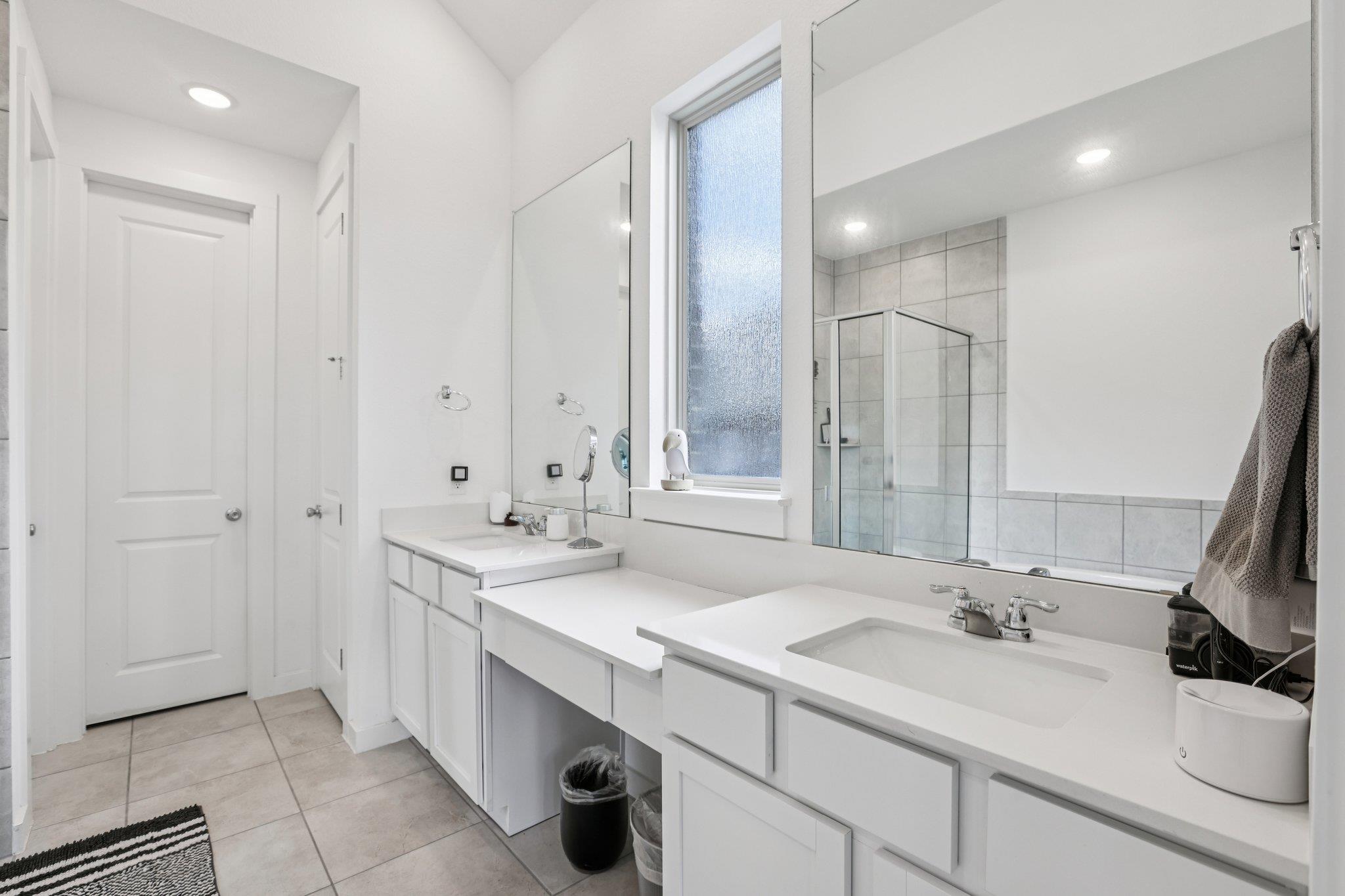 930 Nautical Loop Property Photo 12