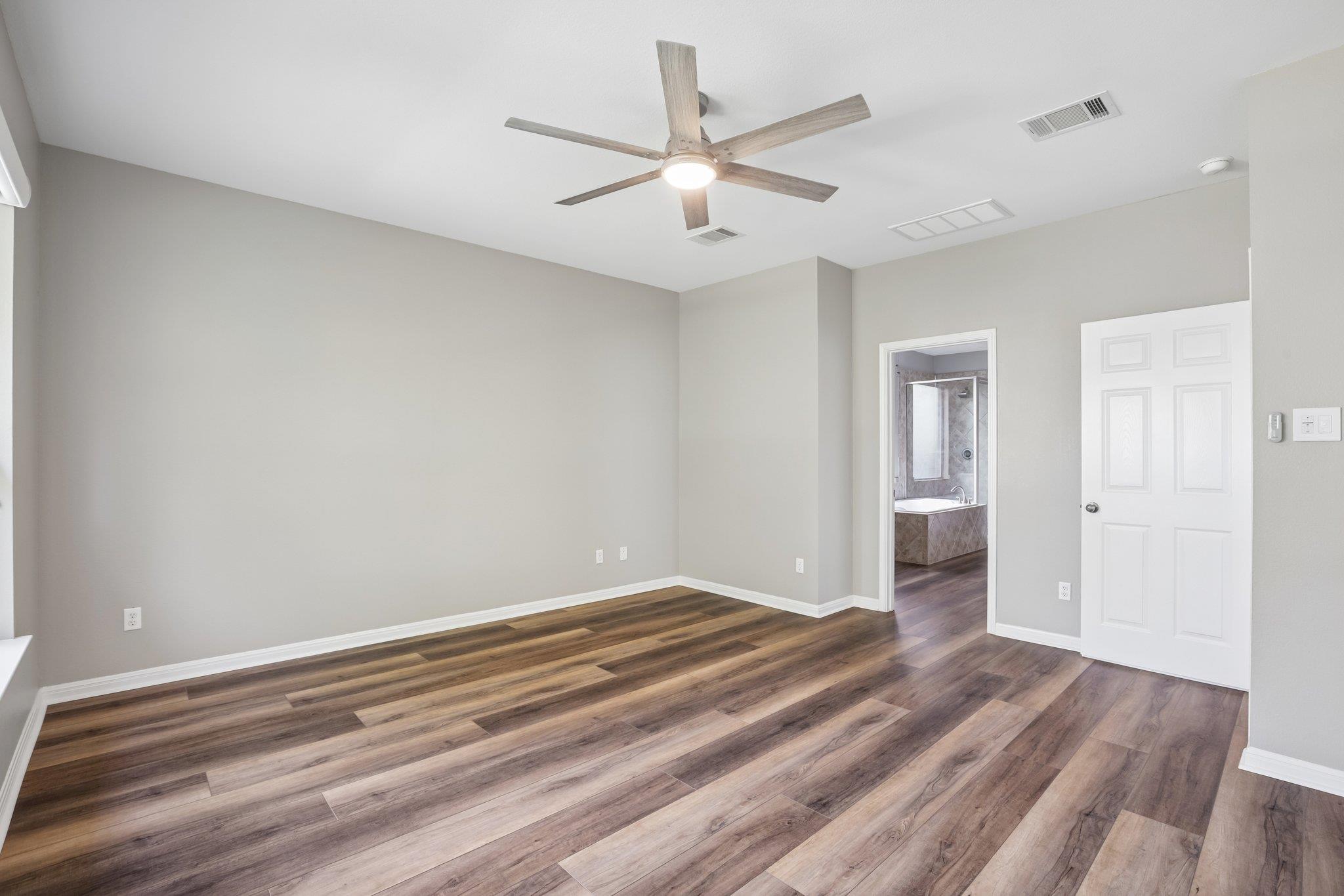 1408 Gorham St Property Photo 22