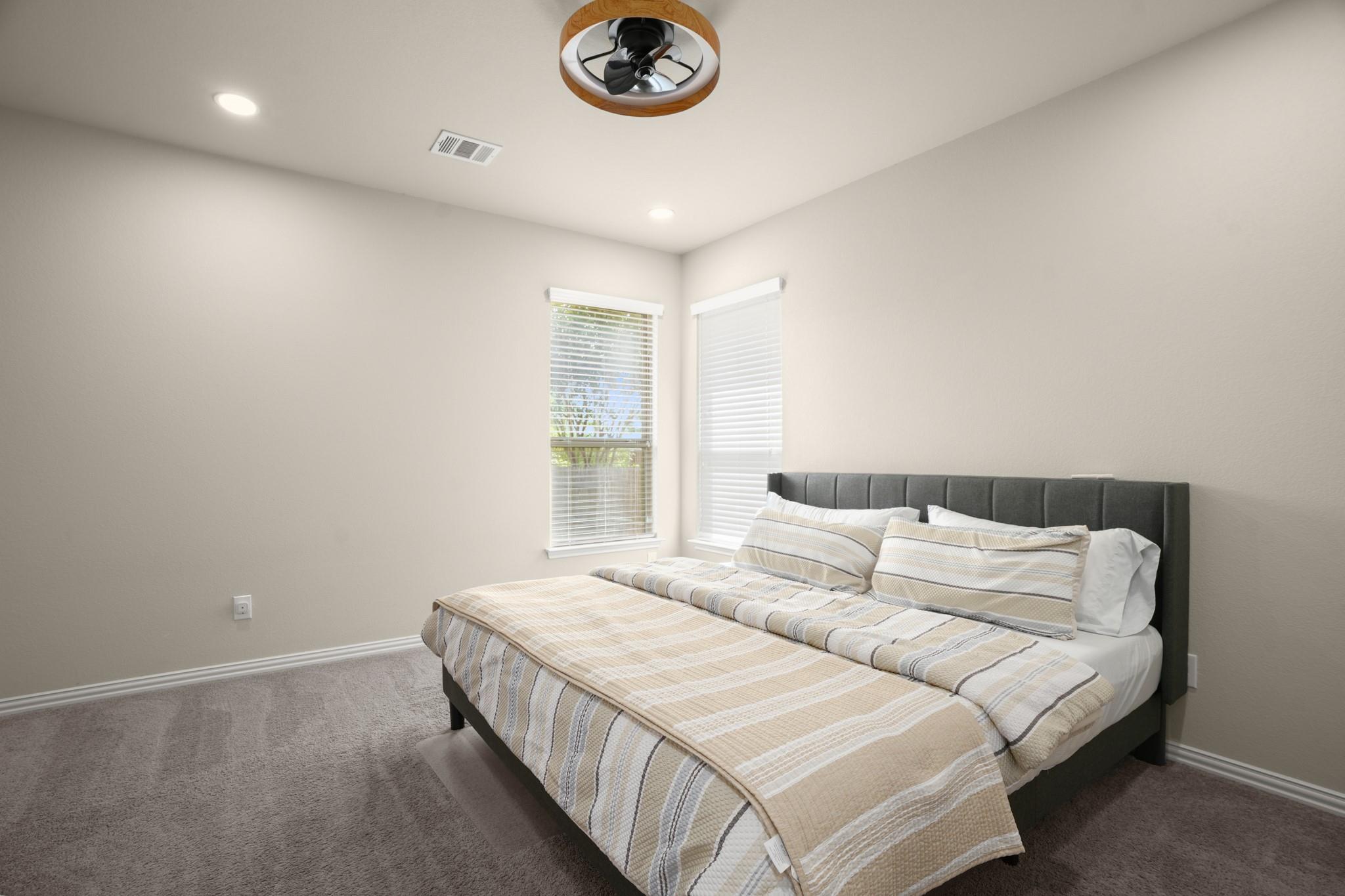 2855 Saint Paul Rivera None Property Photo 19