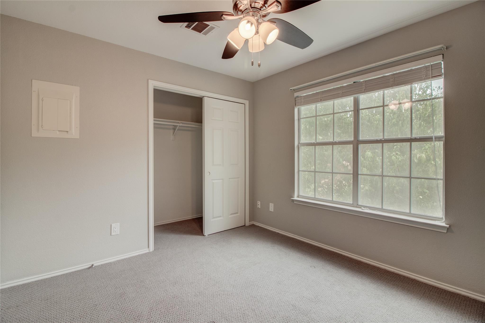 202 S College St #2 Property Photo 8