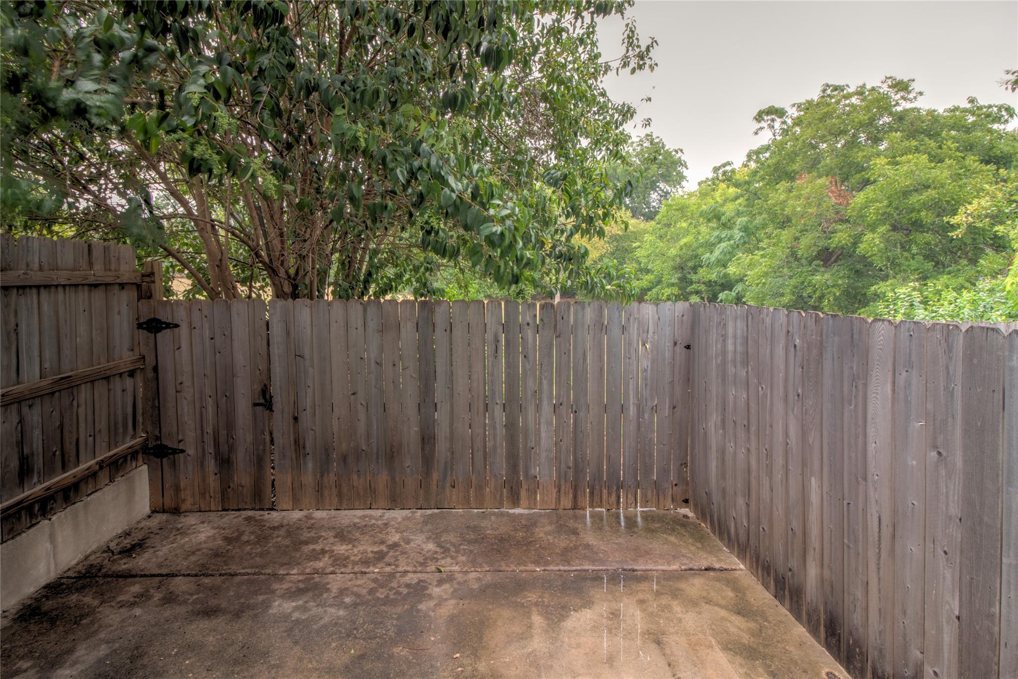 202 S College St #2 Property Photo 15