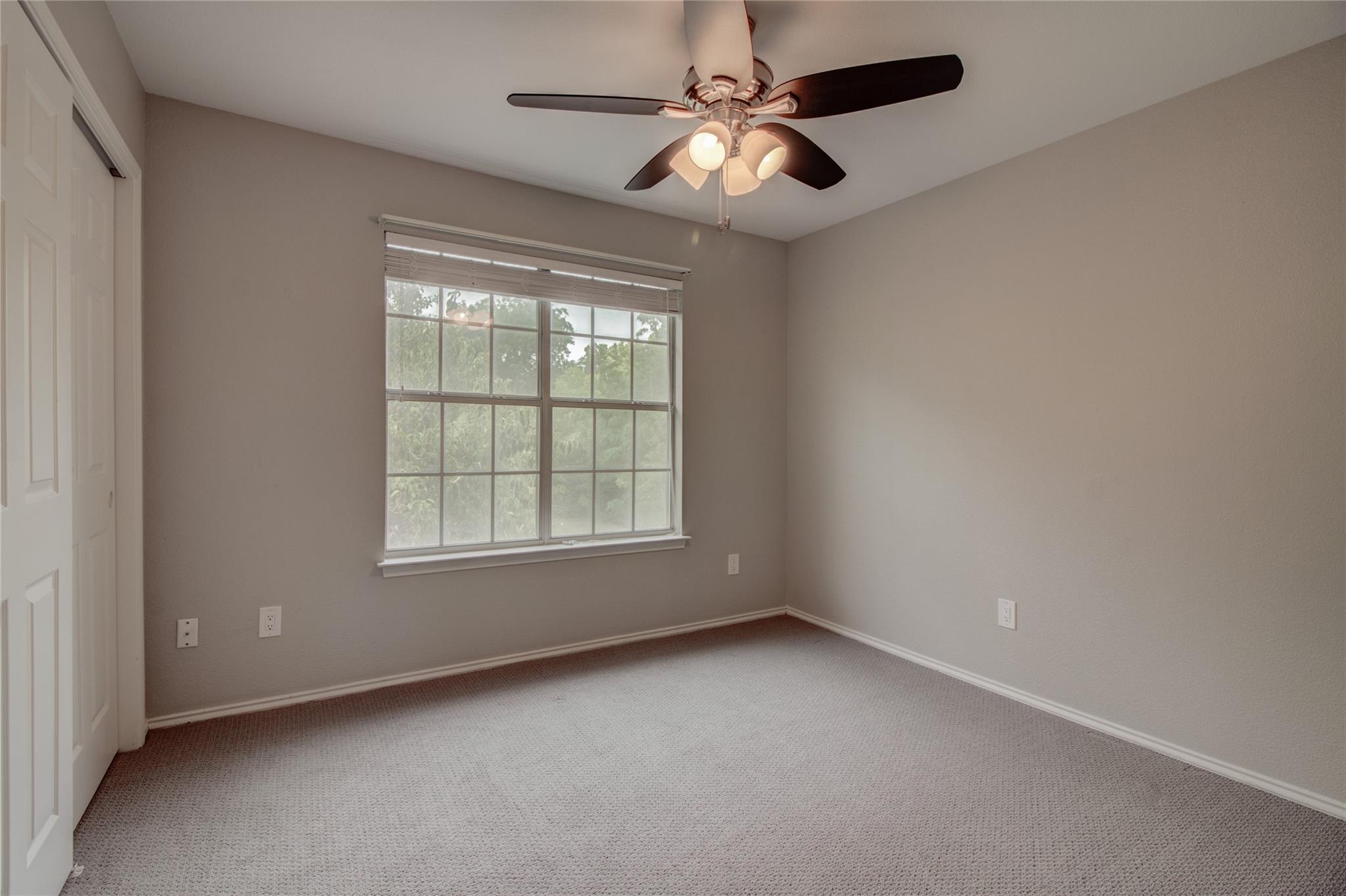 202 S College St #2 Property Photo 25