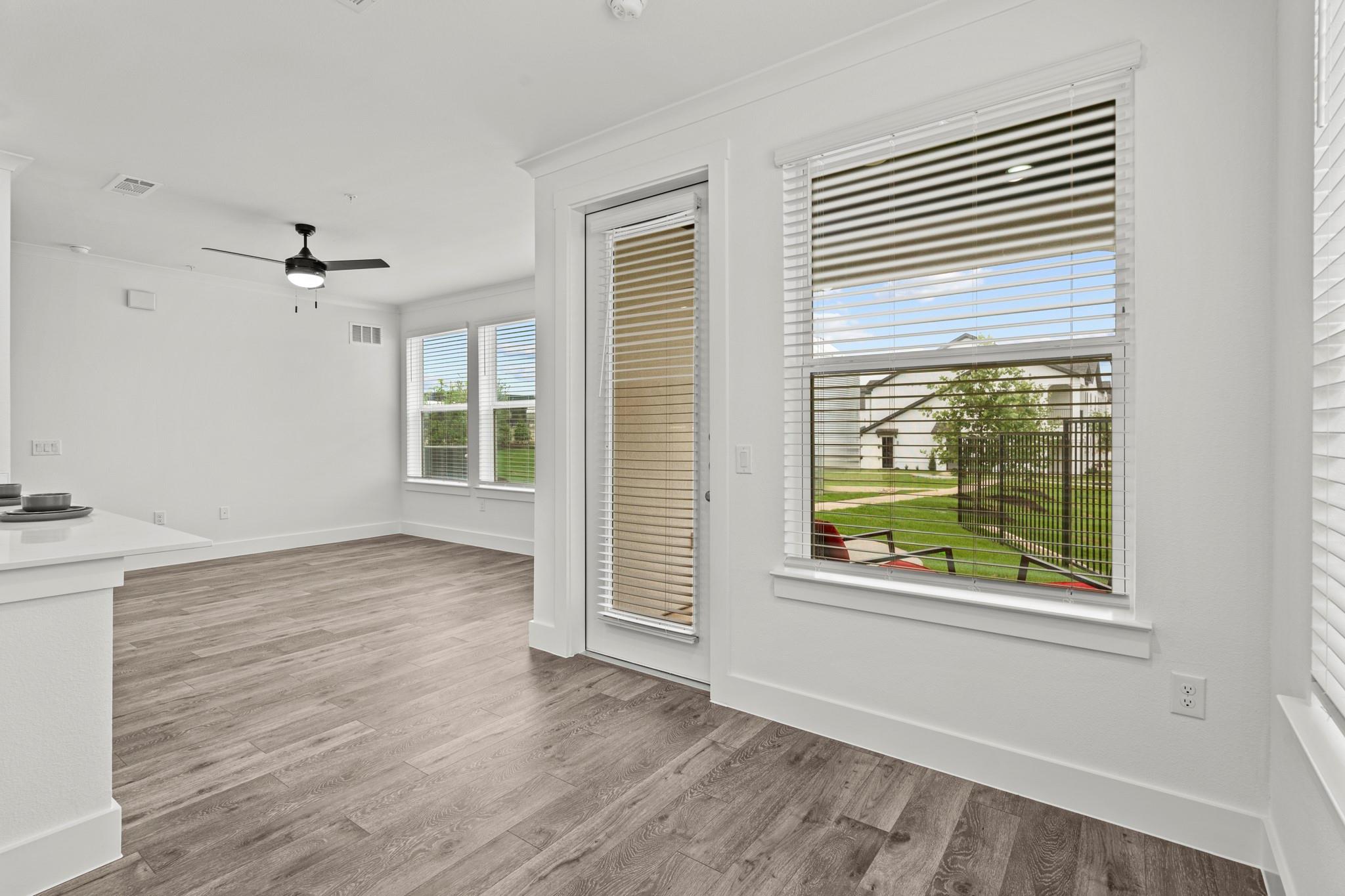 1664 Hillside Terrace None #2716 Property Photo 10