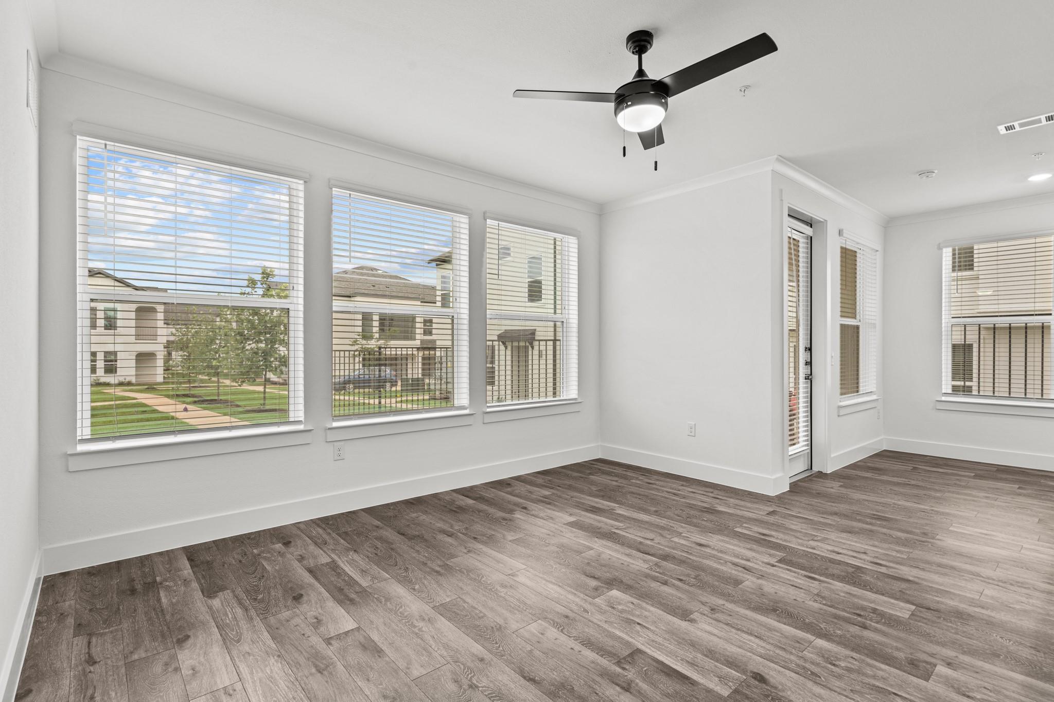 1664 Hillside Terrace None #2716 Property Photo 18