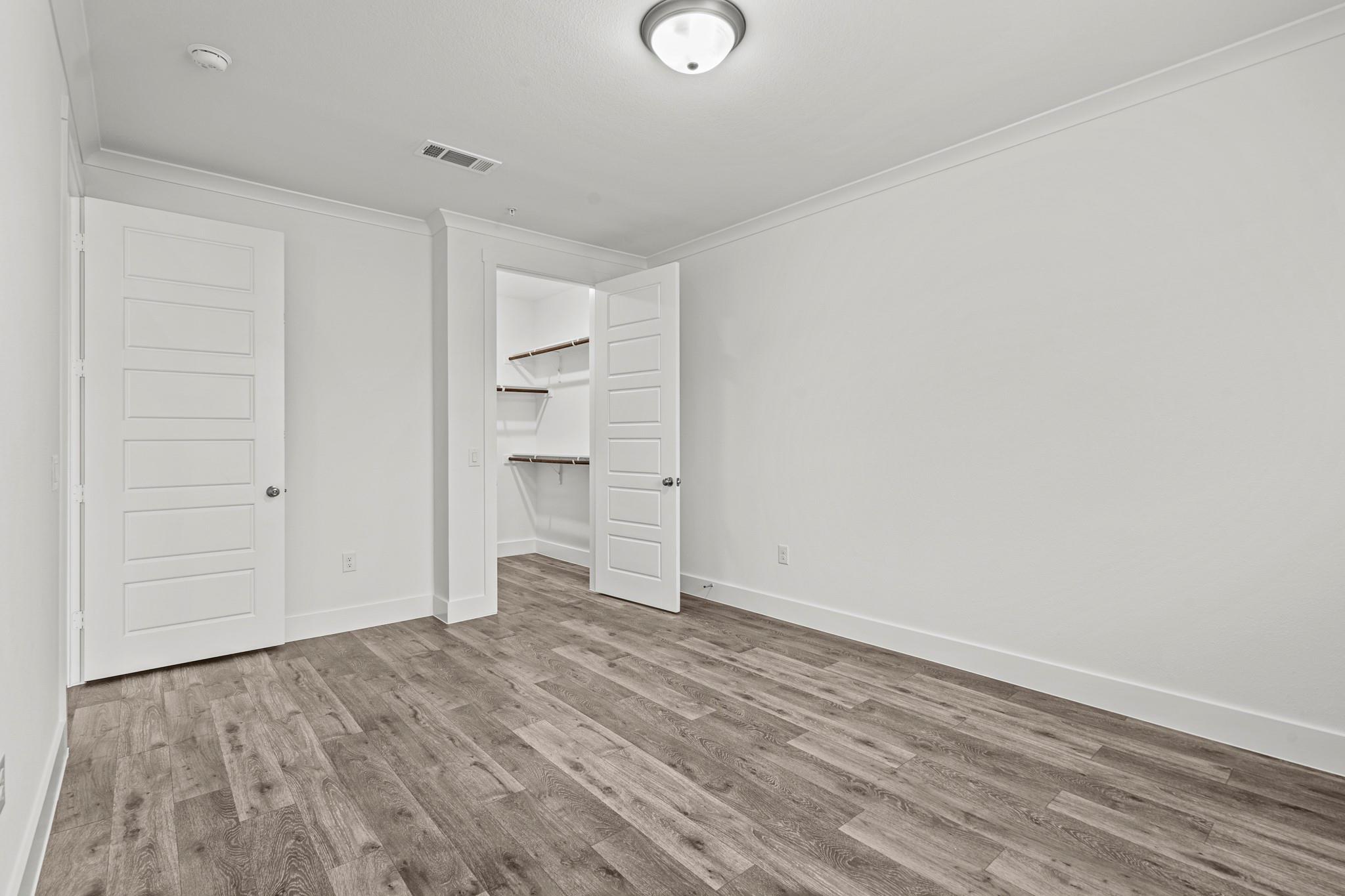 1664 Hillside Terrace None #2716 Property Photo 24