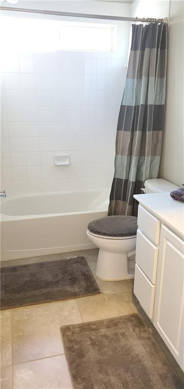 16425 Pienza Dr Property Photo 8